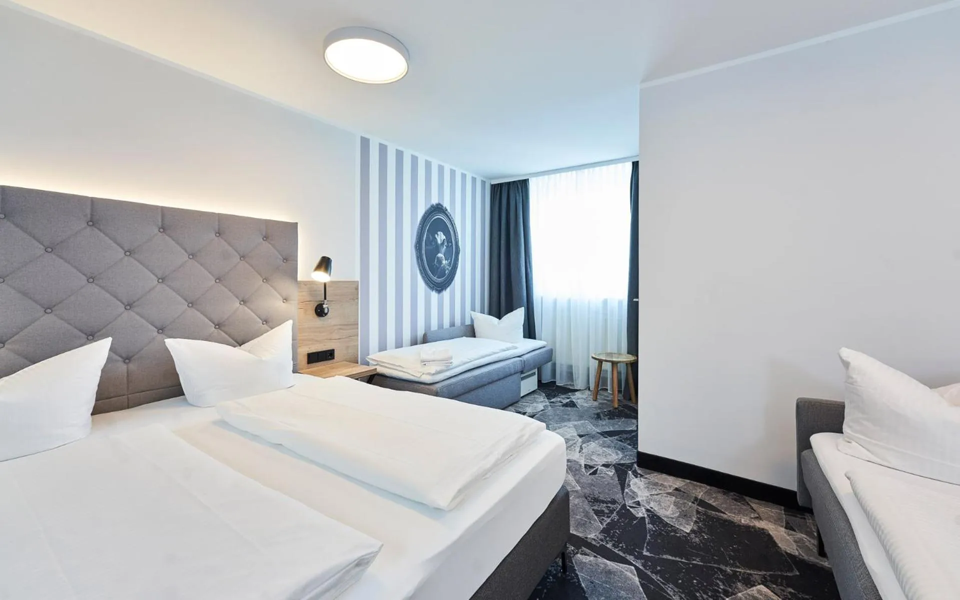 Photo of the whole room, Bed in Das Landhotel am Trätzhof Fulda