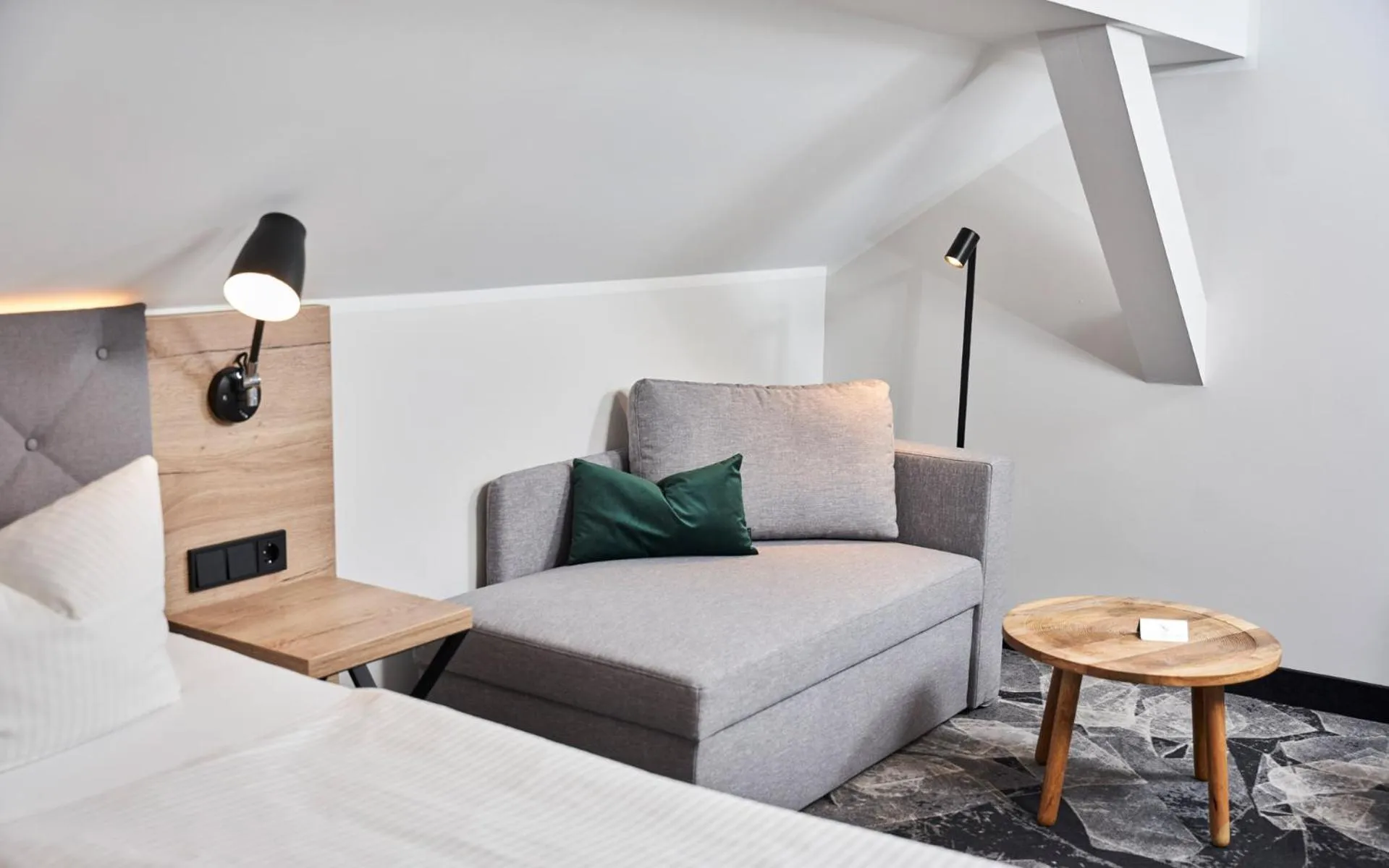 Photo of the whole room, Bed in Das Landhotel am Trätzhof Fulda