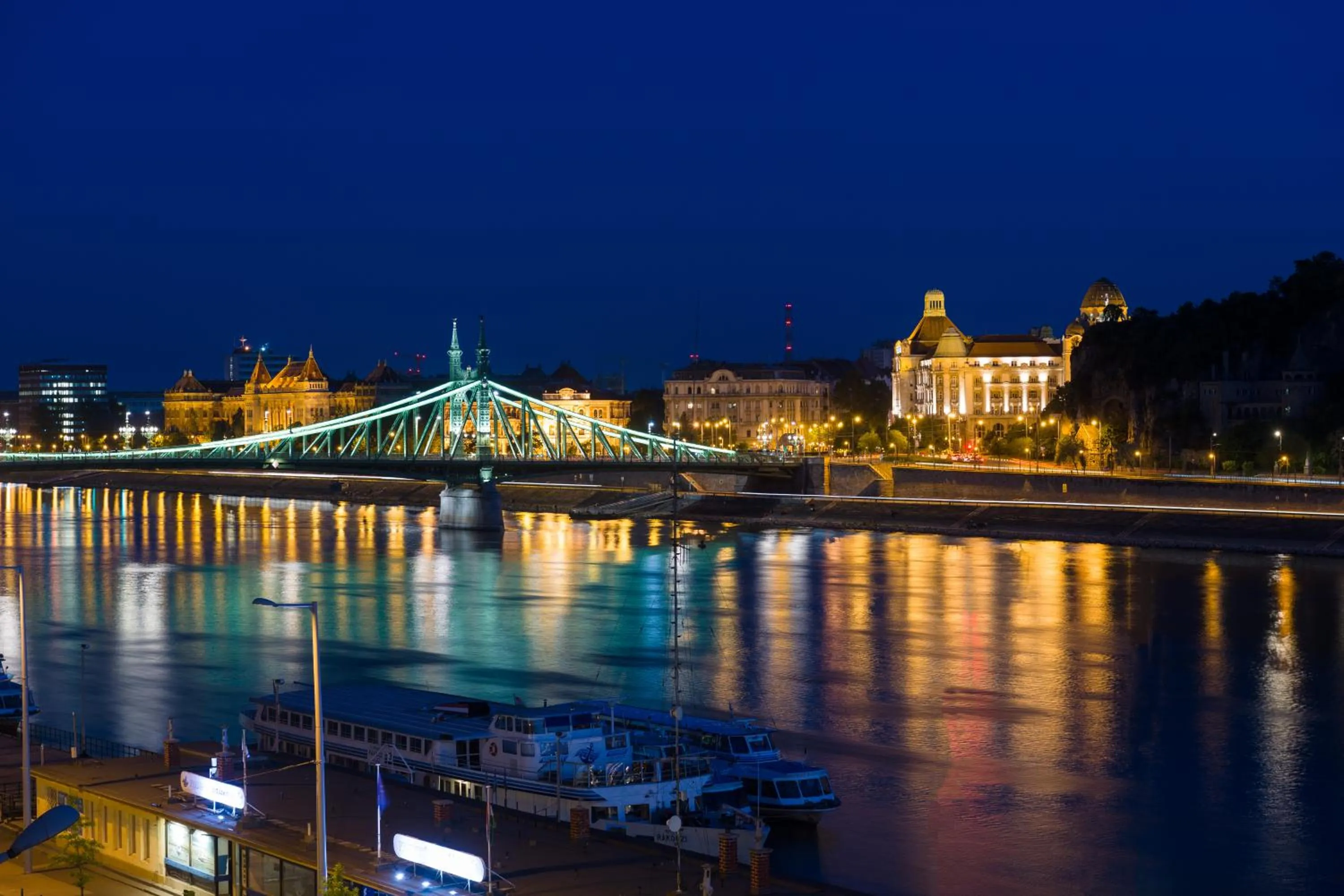 River view in Hotel Vision Budapest by Continental Group