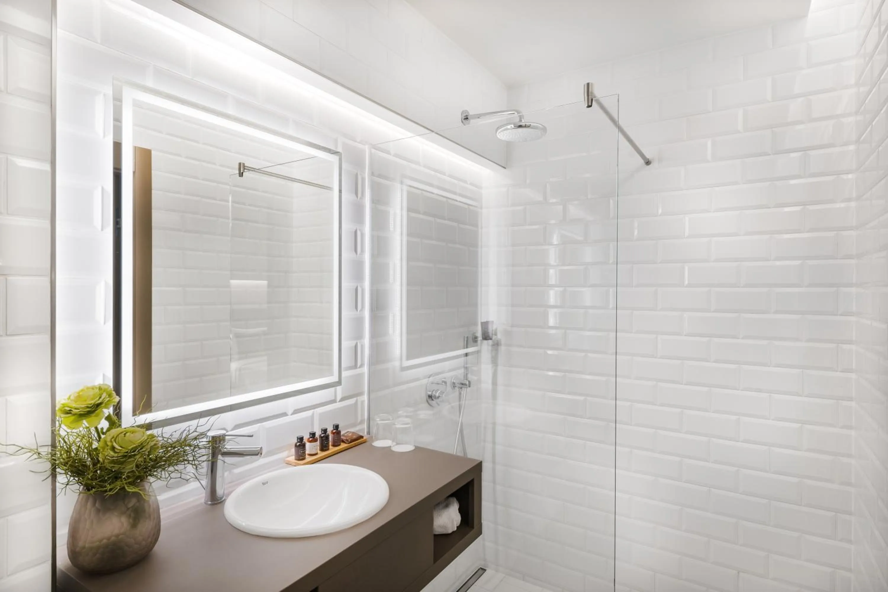 Bathroom in Hotel Vision Budapest by Continental Group