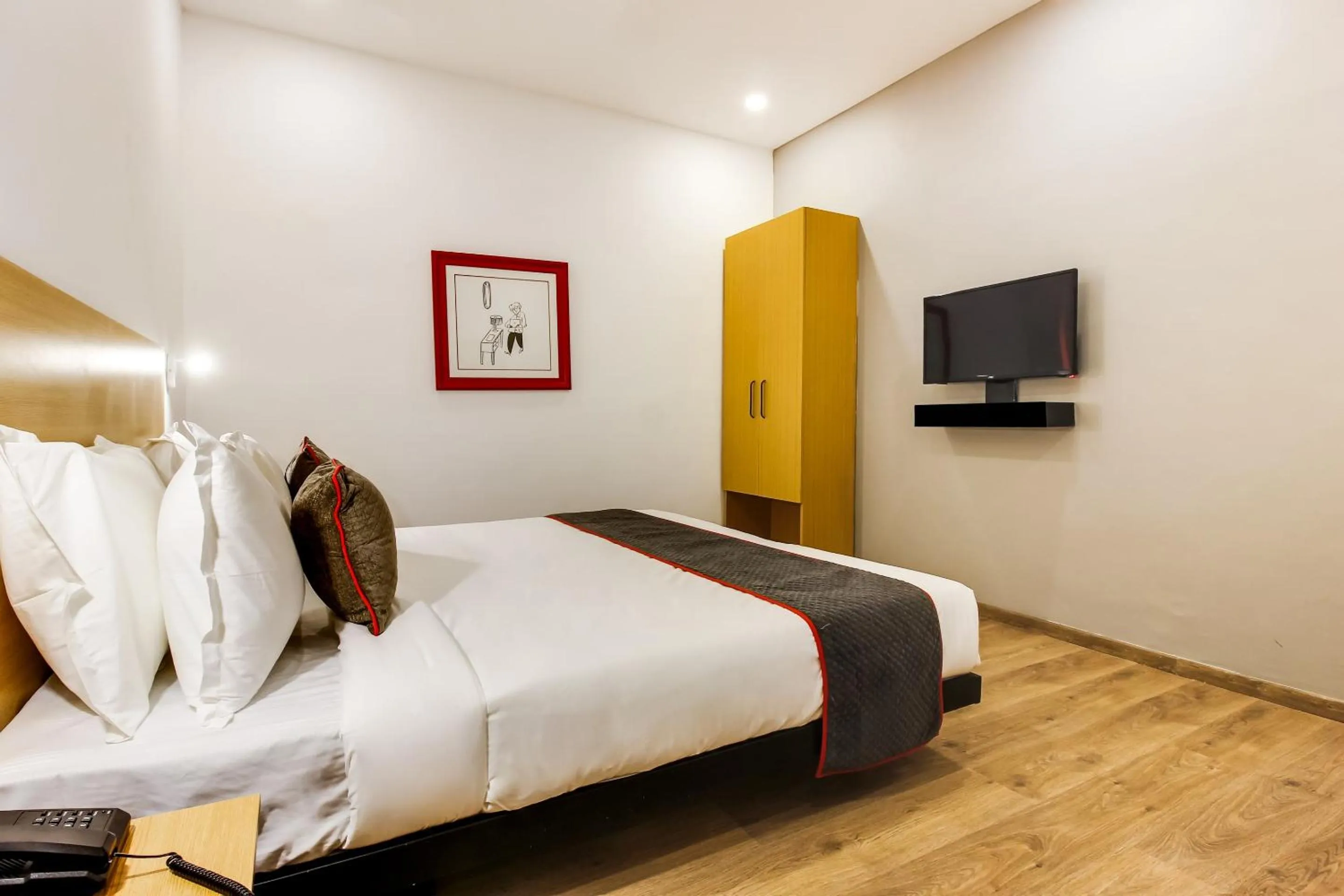 Bedroom in Super Townhouse De Alphabet