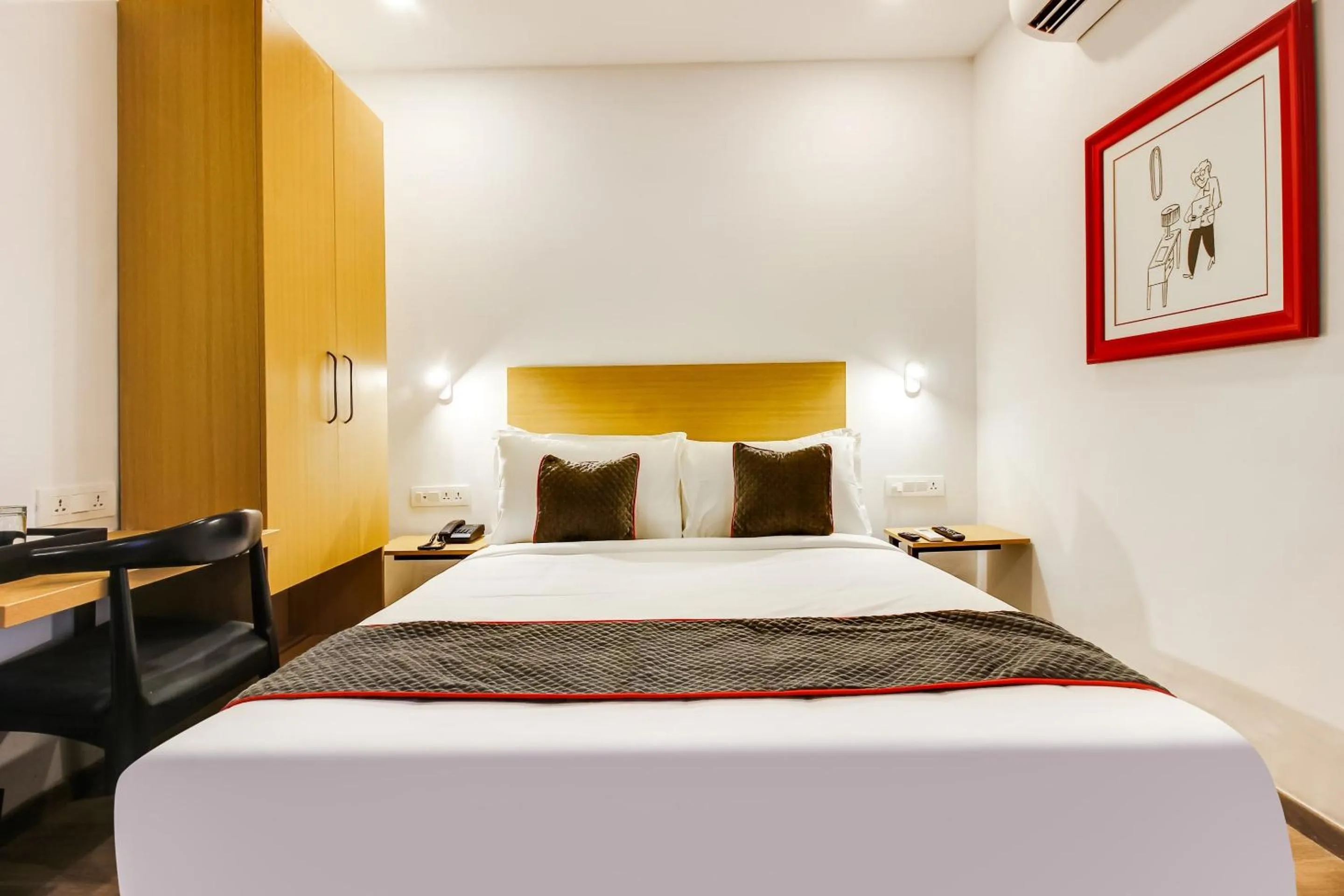 Bedroom in Super Townhouse De Alphabet