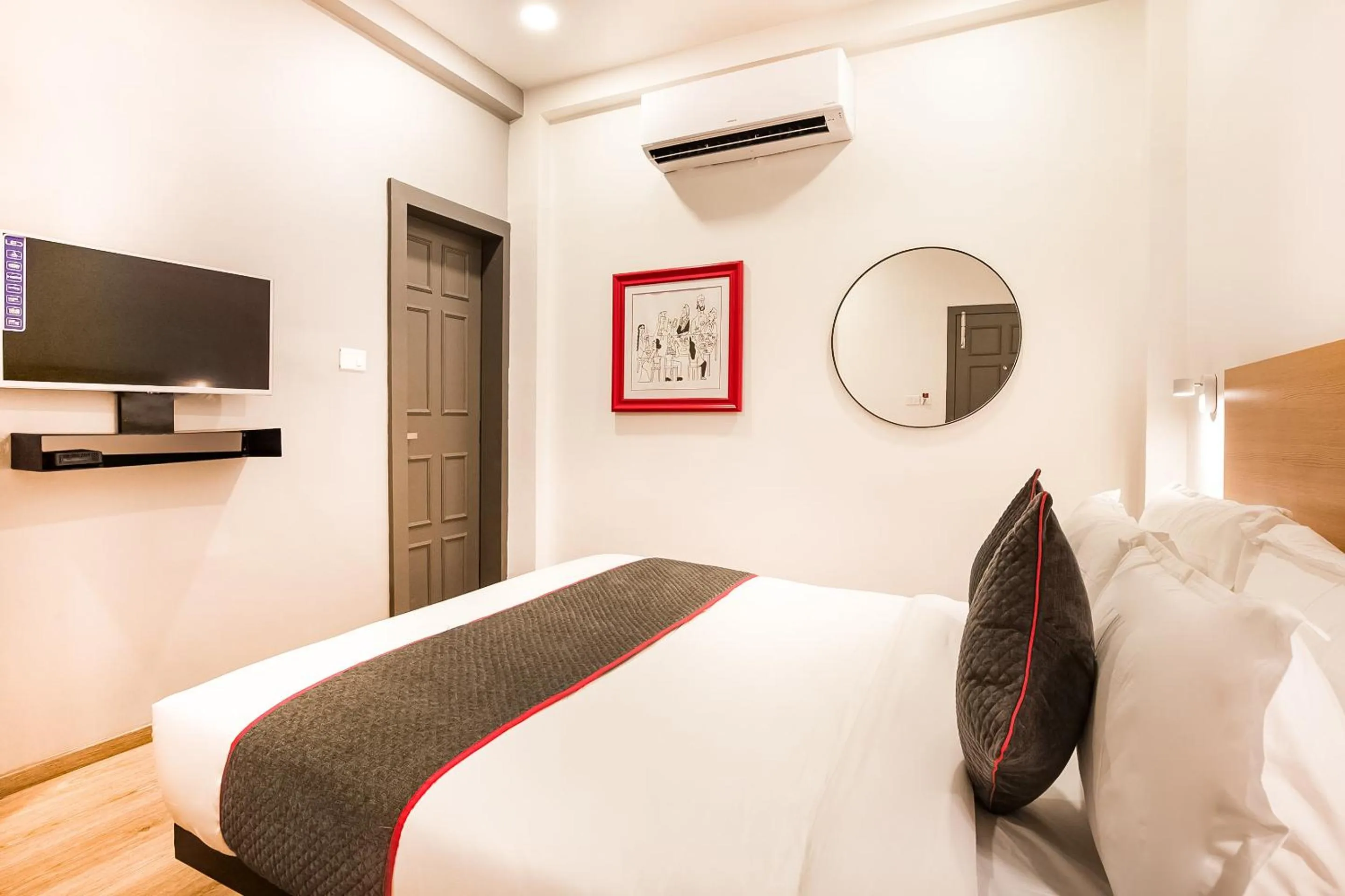 Bedroom, Bed in Townhouse Pipliyahana Square