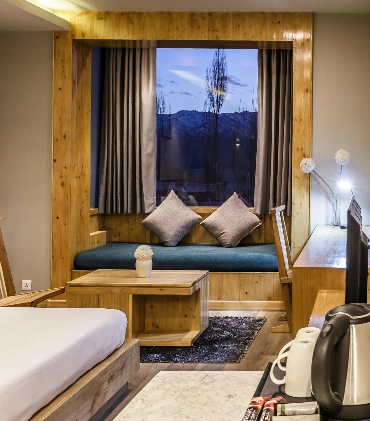 Seating area, Bed in The Bodhi Tree Ladakh