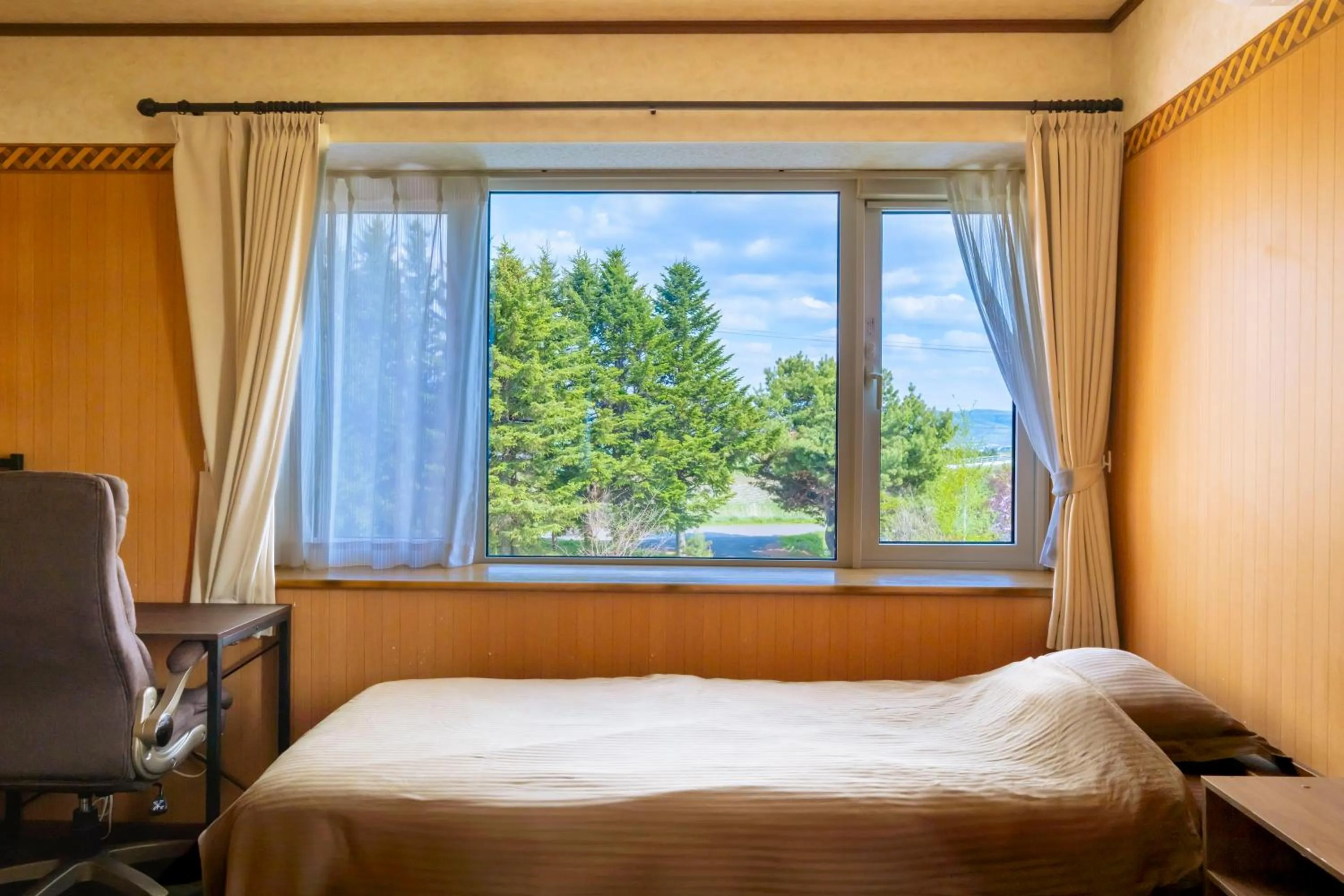 Bedroom, Bed in Other Side House