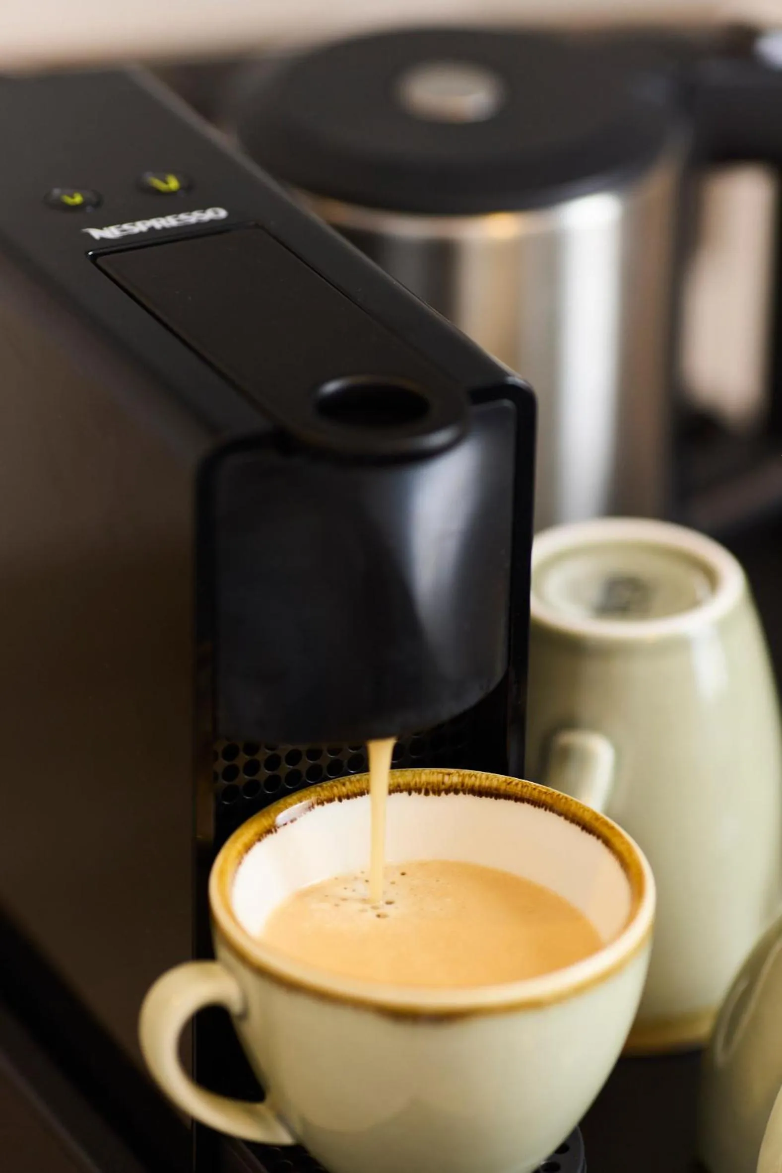 Coffee/tea facilities in Prince William Hotel