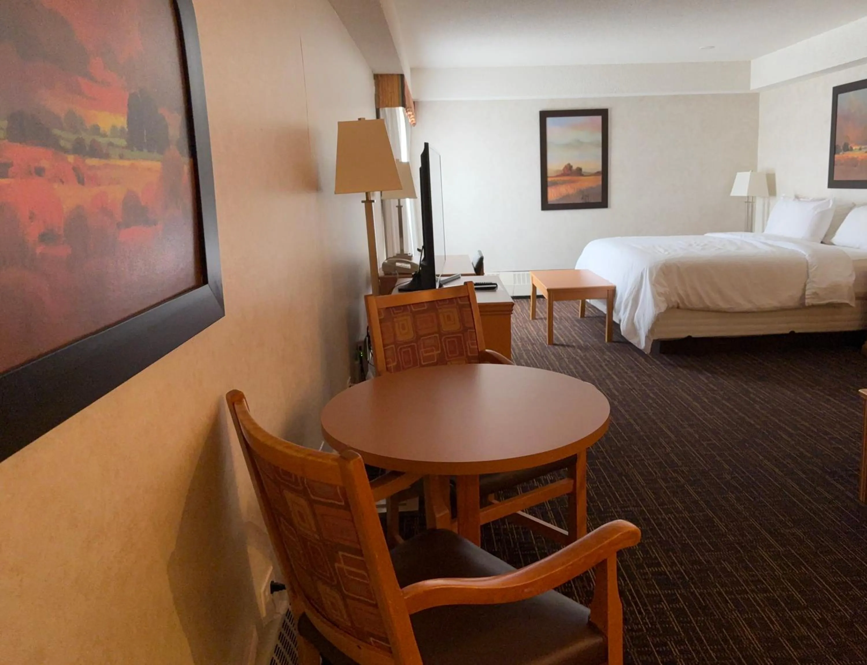 Bed in Westlock Inn & Conference Centre