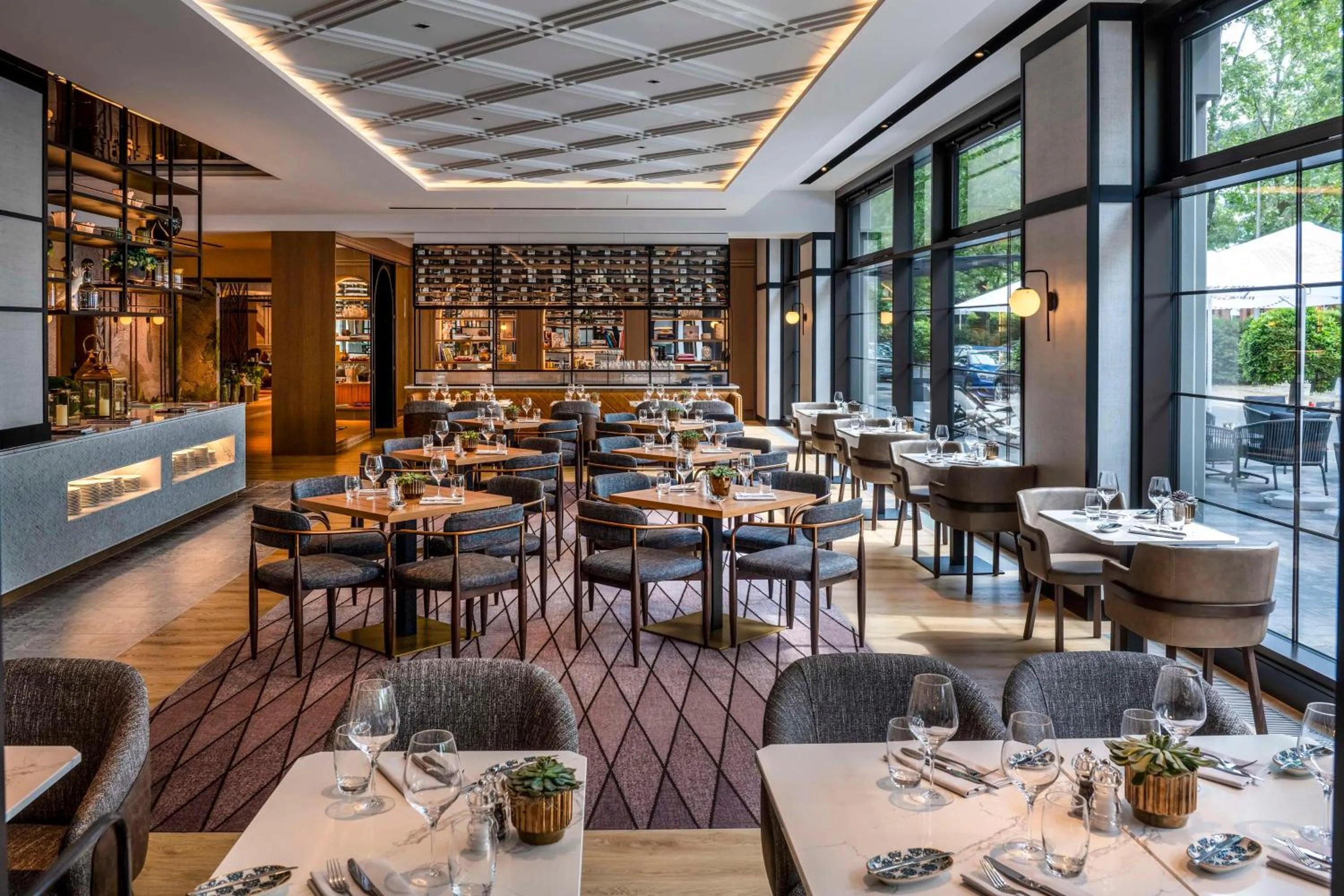 Restaurant/places to eat in DoubleTree by Hilton Berlin Ku'damm