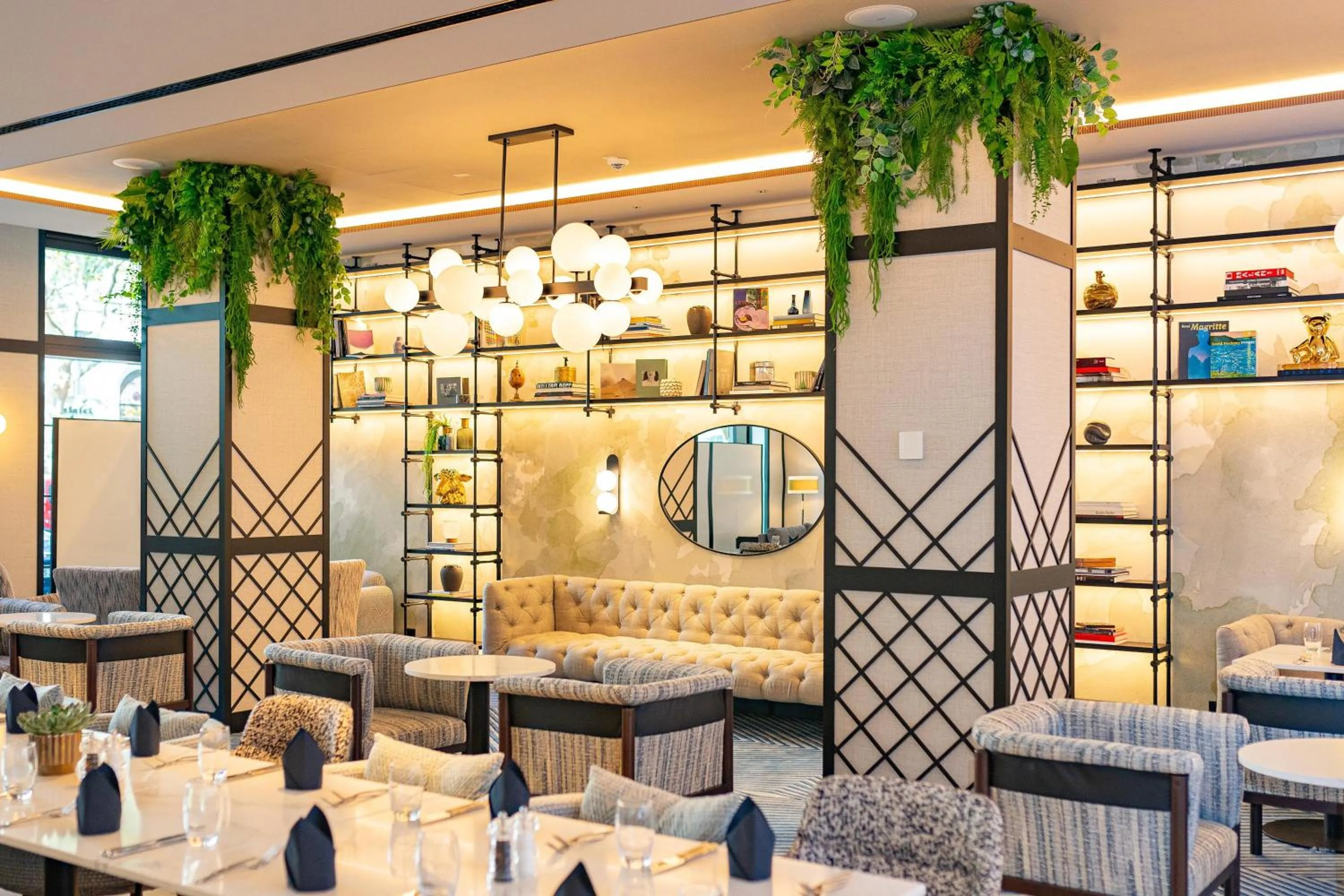 Restaurant/places to eat in DoubleTree by Hilton Berlin Ku'damm