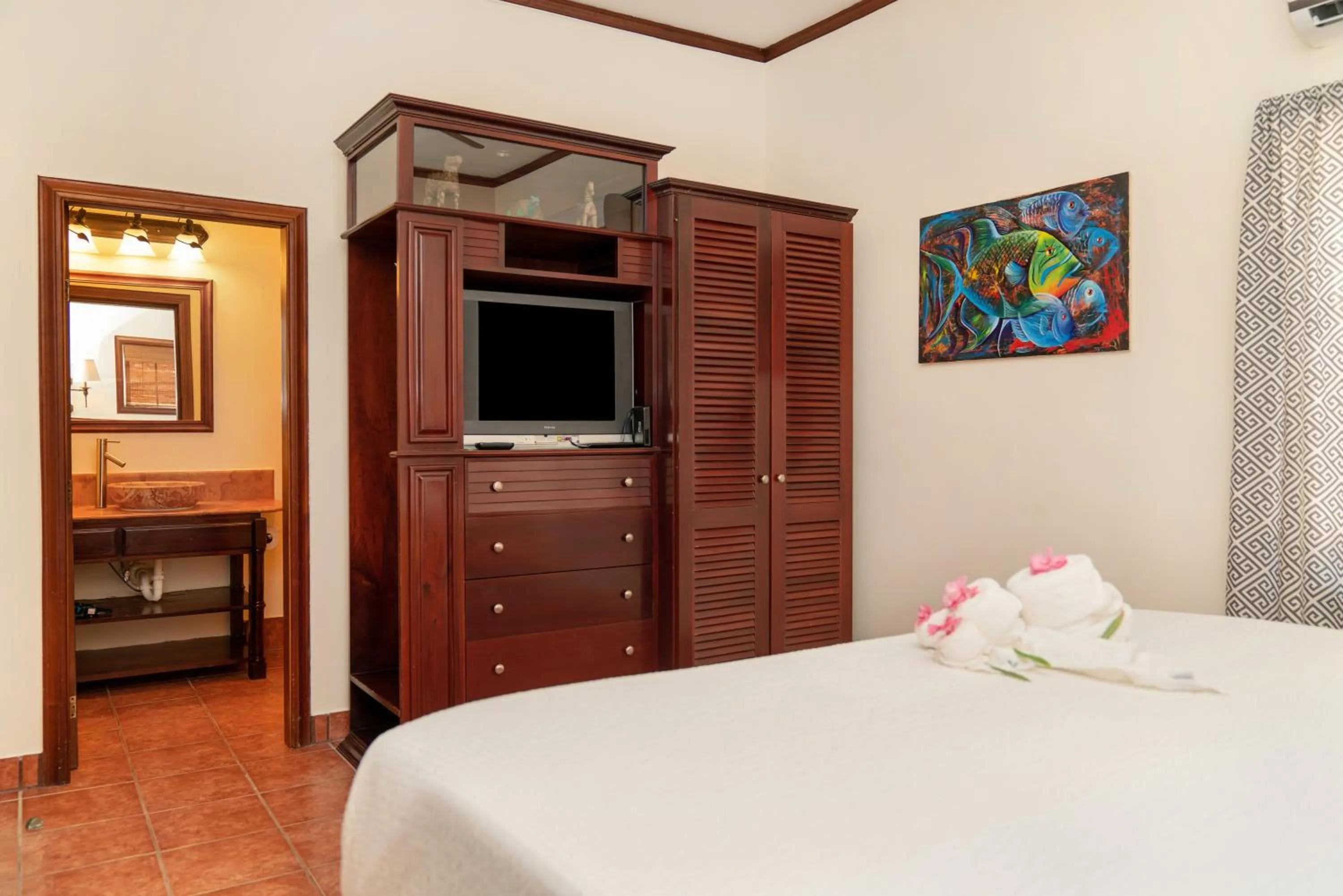 Bed in X'tan Ha- The Waterfront