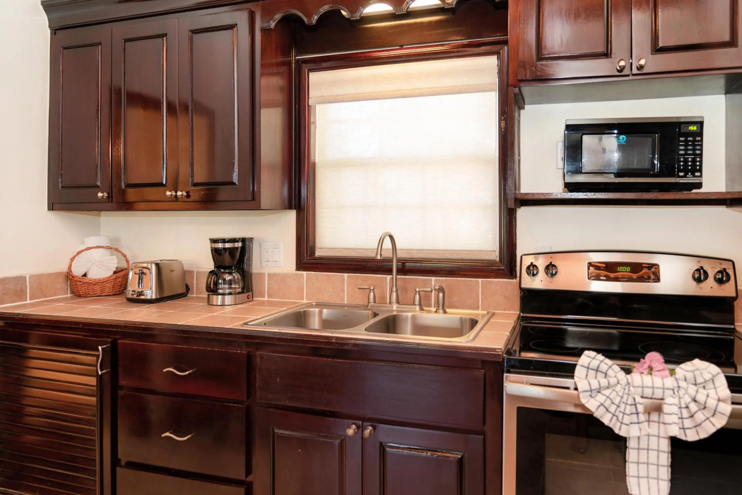 Coffee/tea facilities in X'tan Ha- The Waterfront