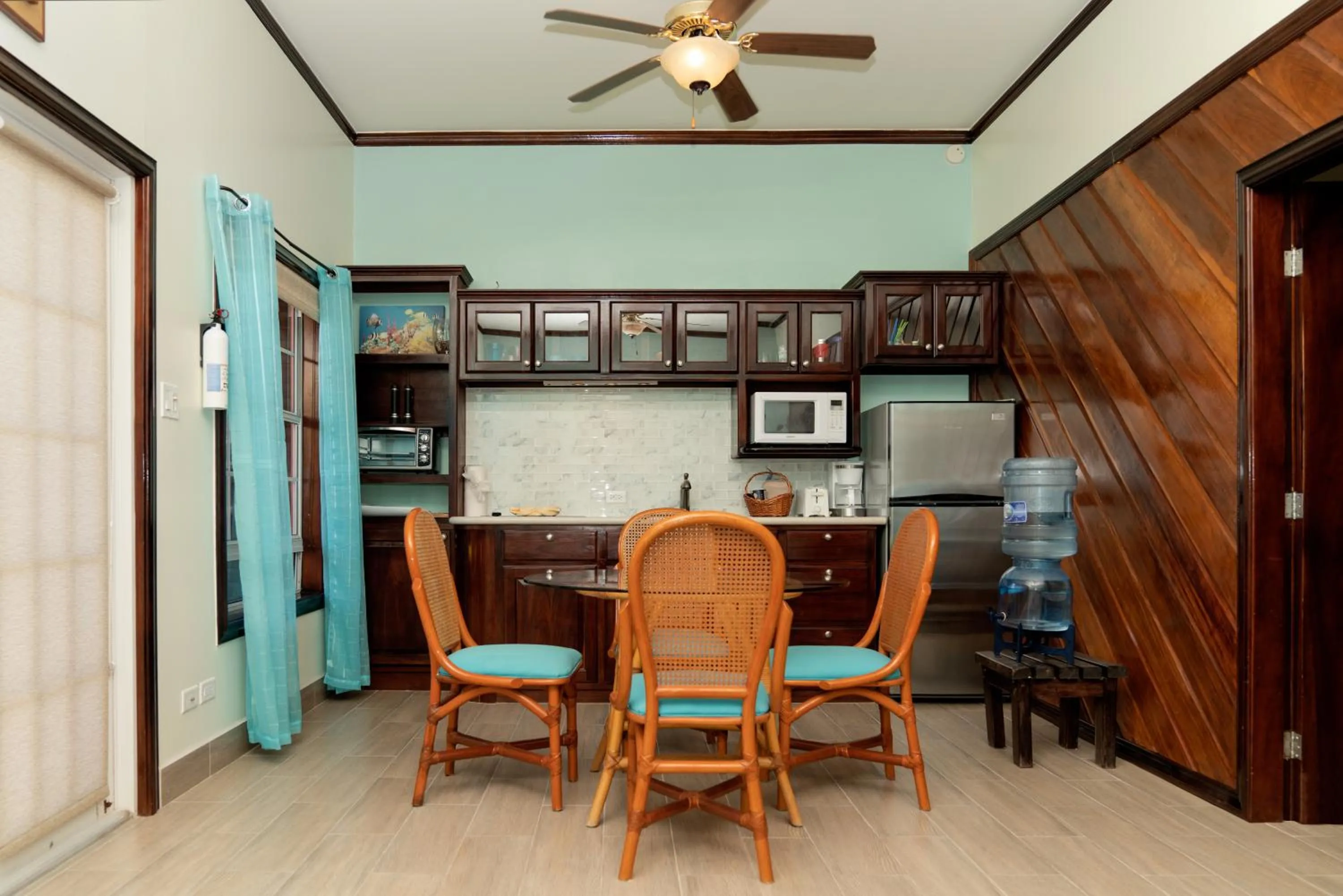 Dining area in X'tan Ha- The Waterfront