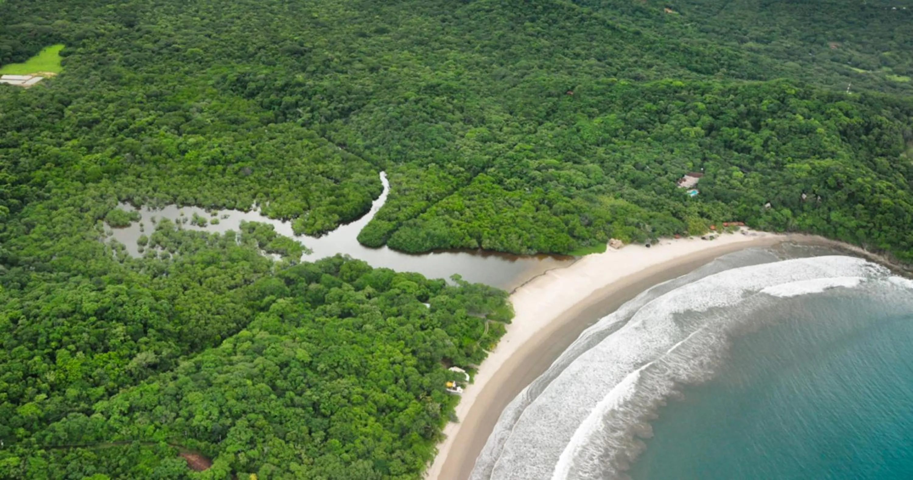 Natural landscape in Morgan's Rock Reserve & Ecolodge