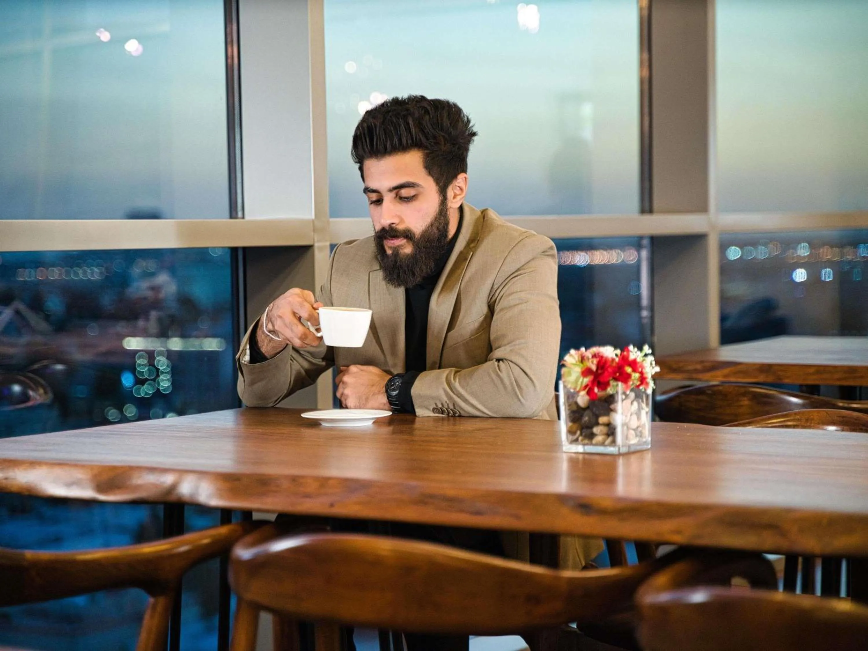 Restaurant/places to eat in Adagio Jeddah City Center