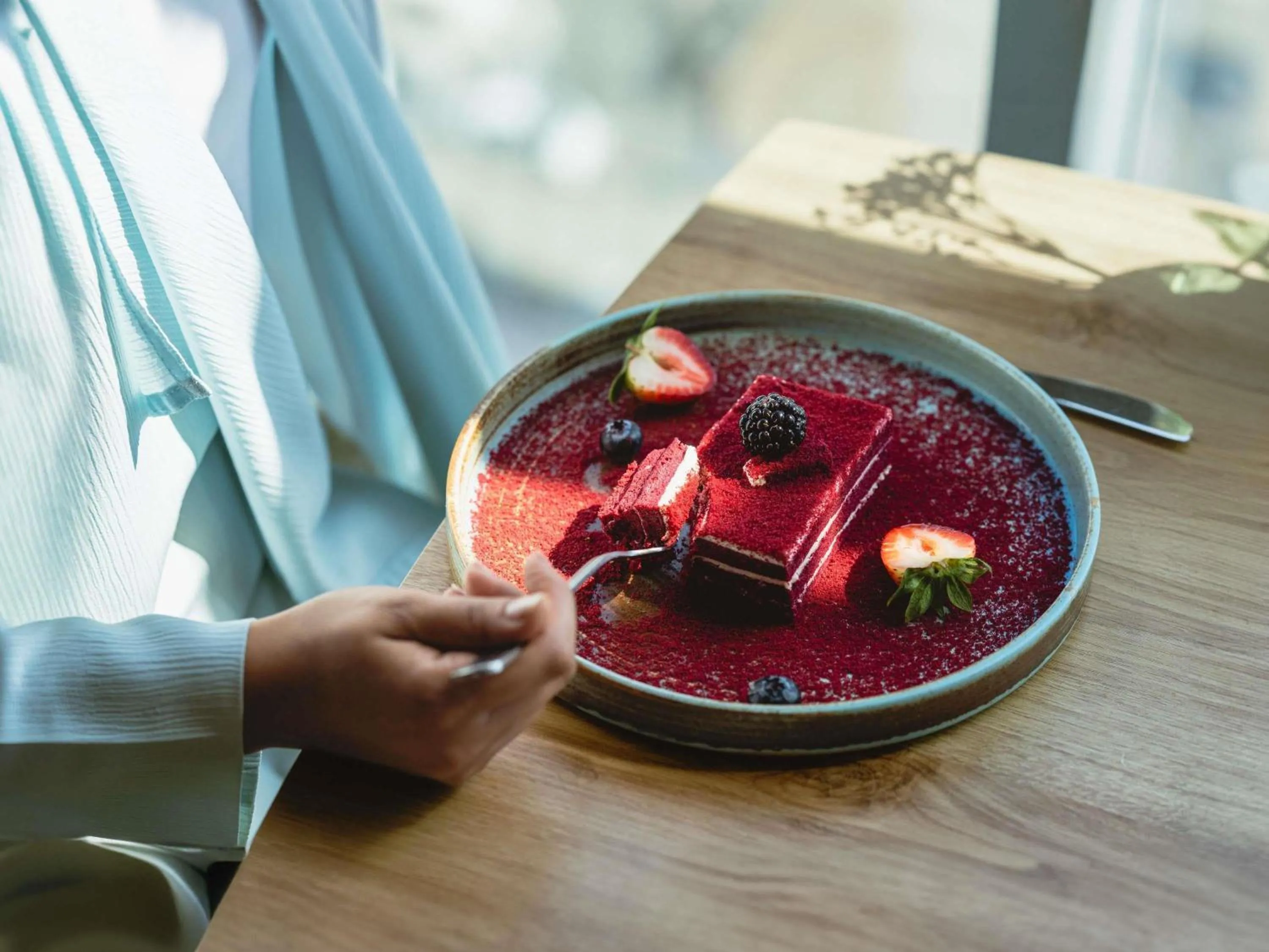 Restaurant/places to eat in Adagio Jeddah City Center