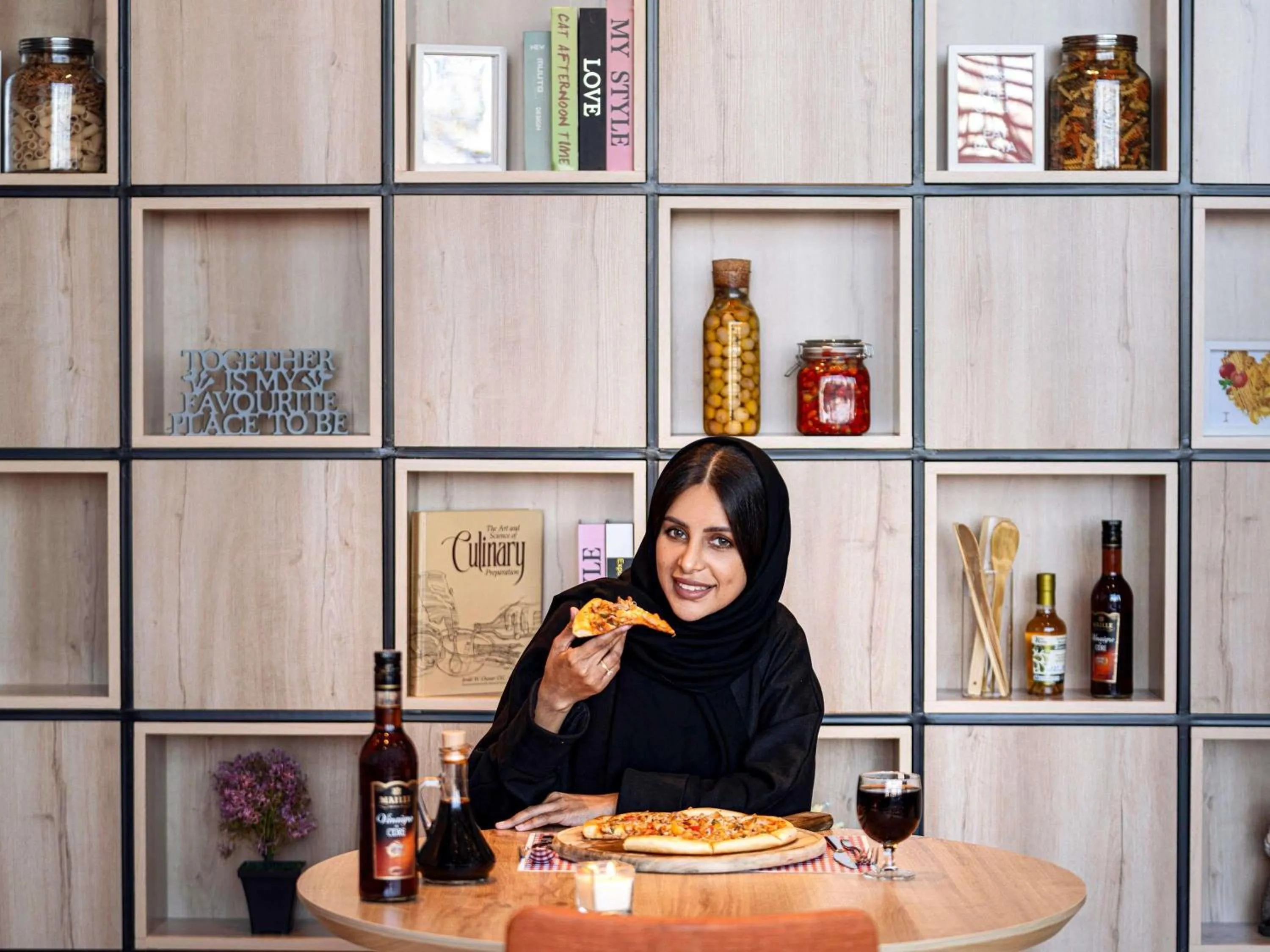 Restaurant/places to eat in Adagio Jeddah City Center