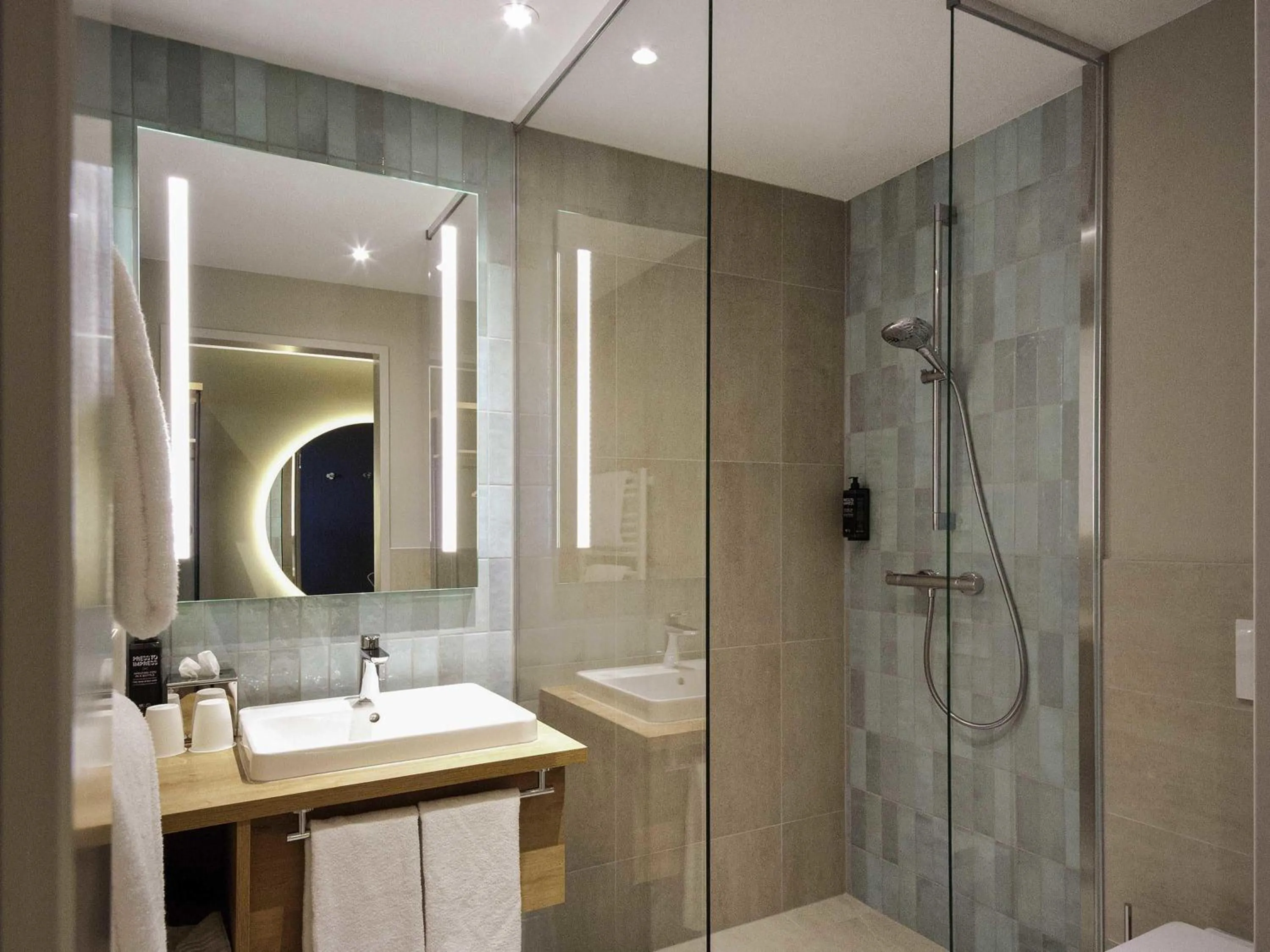 Bedroom in ibis Styles Parndorf Neusiedler See