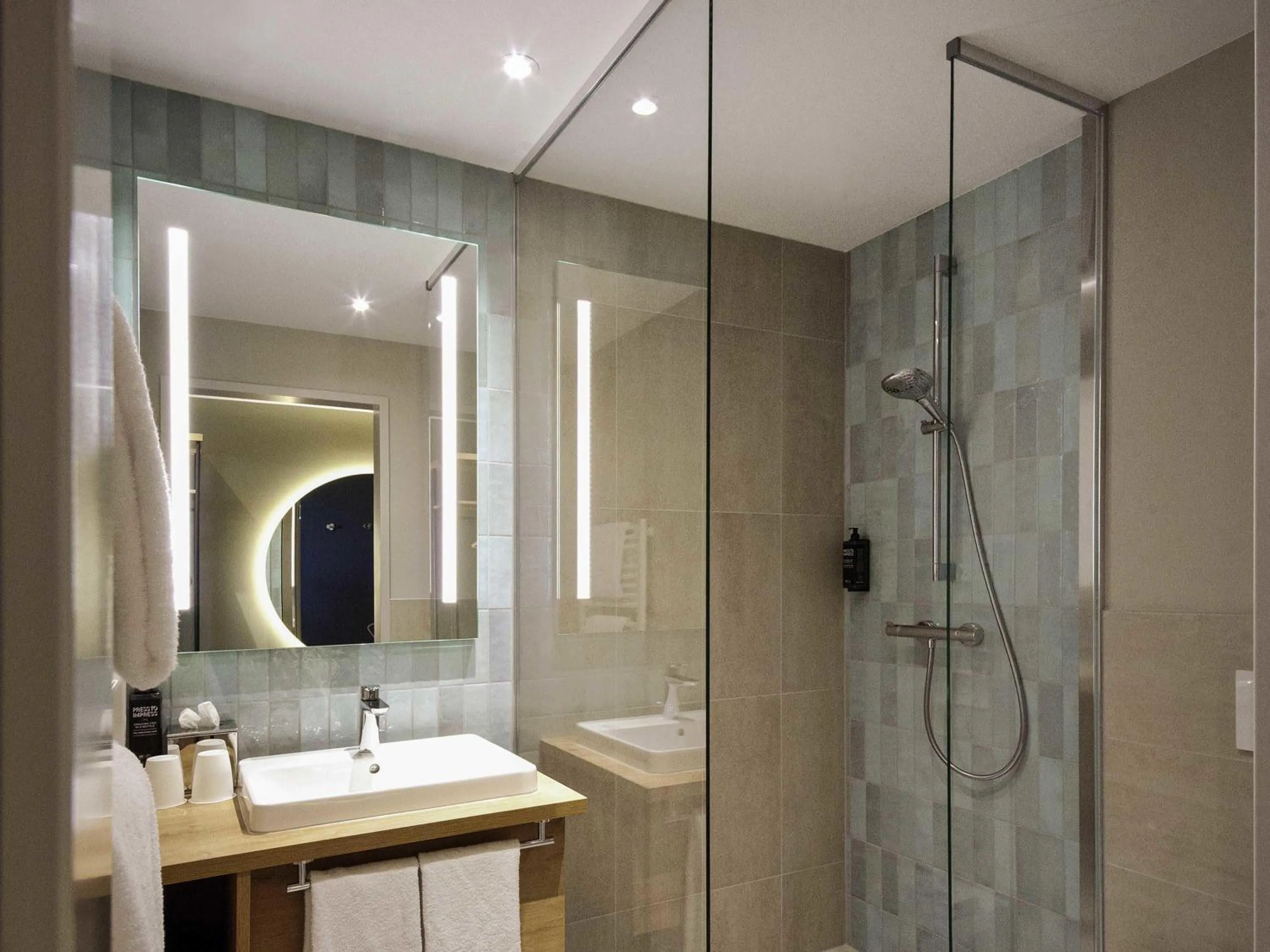 Bedroom in ibis Styles Parndorf Neusiedler See