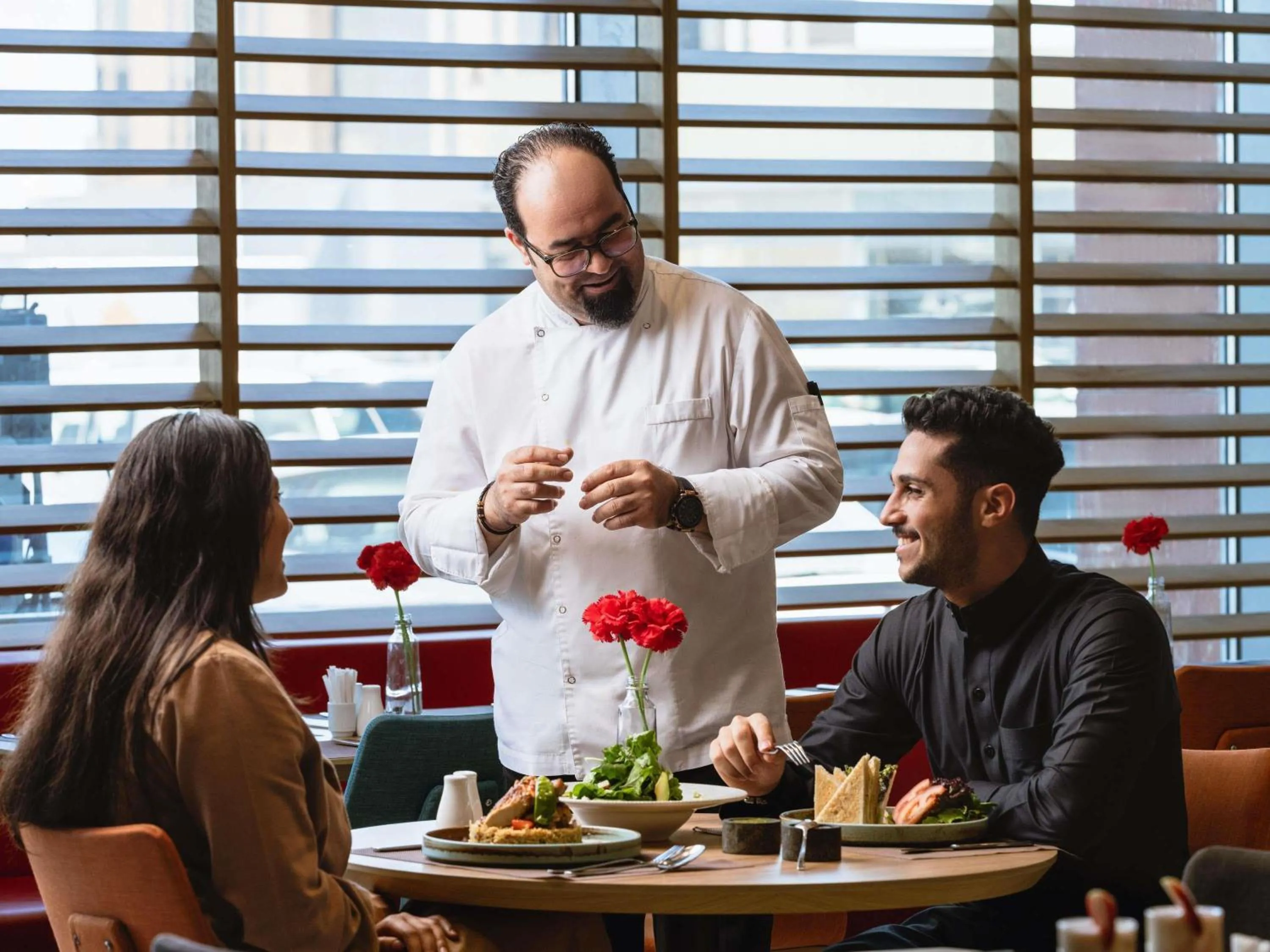 Restaurant/places to eat in ibis Jeddah City Center