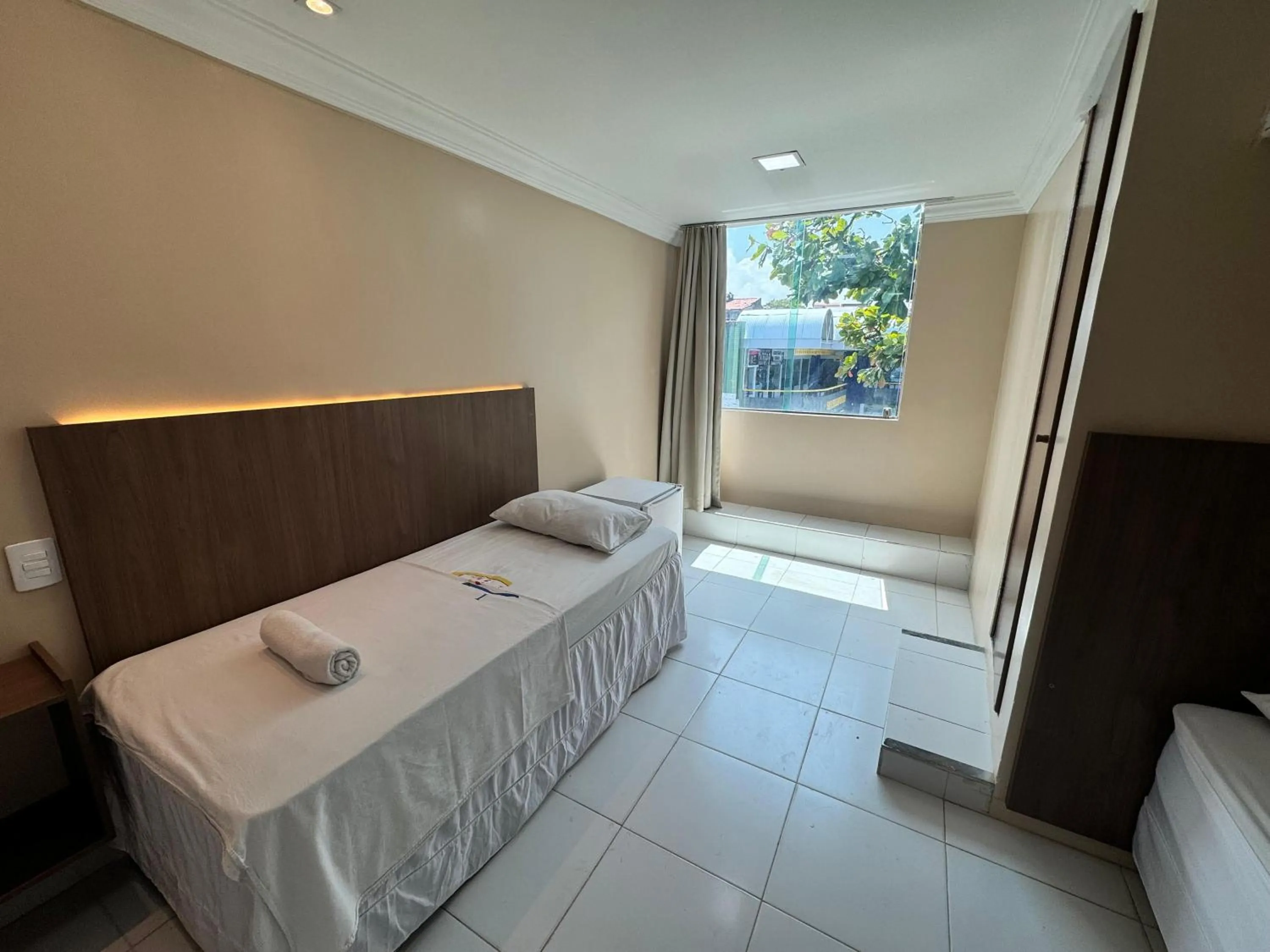 Photo of the whole room, Bed in Hotel Luar de Itapua