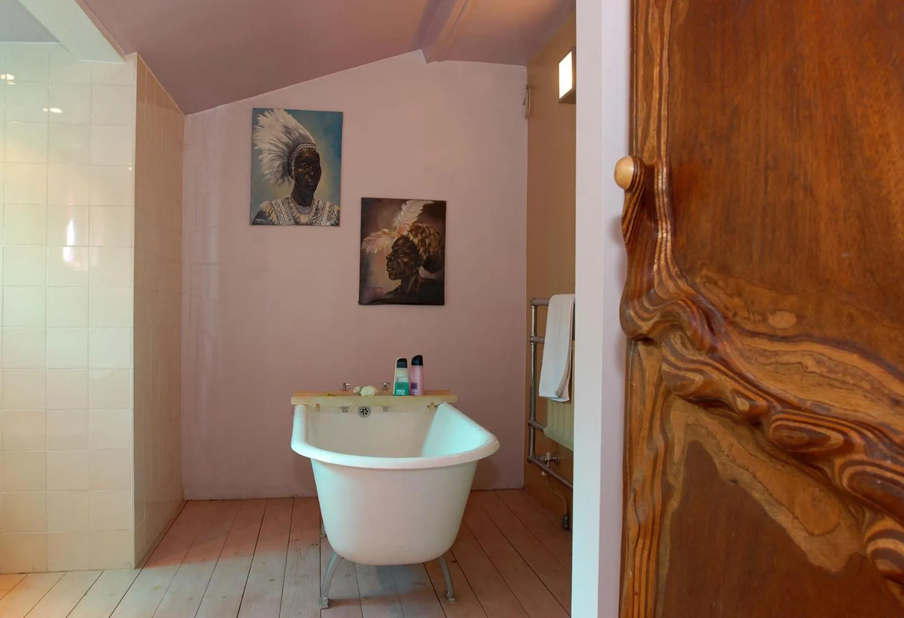Bathroom in The Wookey Hole Inn