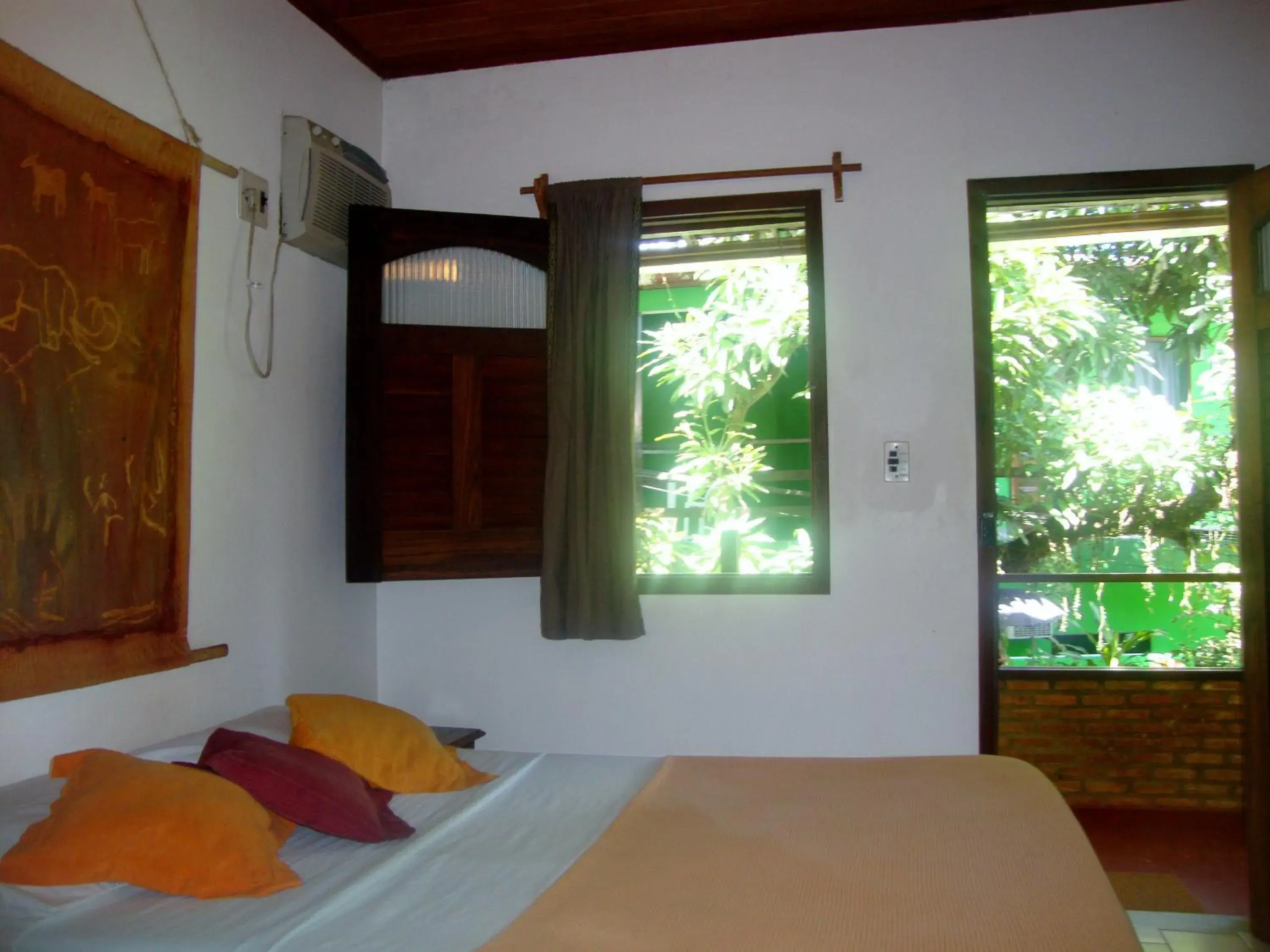 Double Room in Pousada Caravelas Double Room in Pousada Caravelas