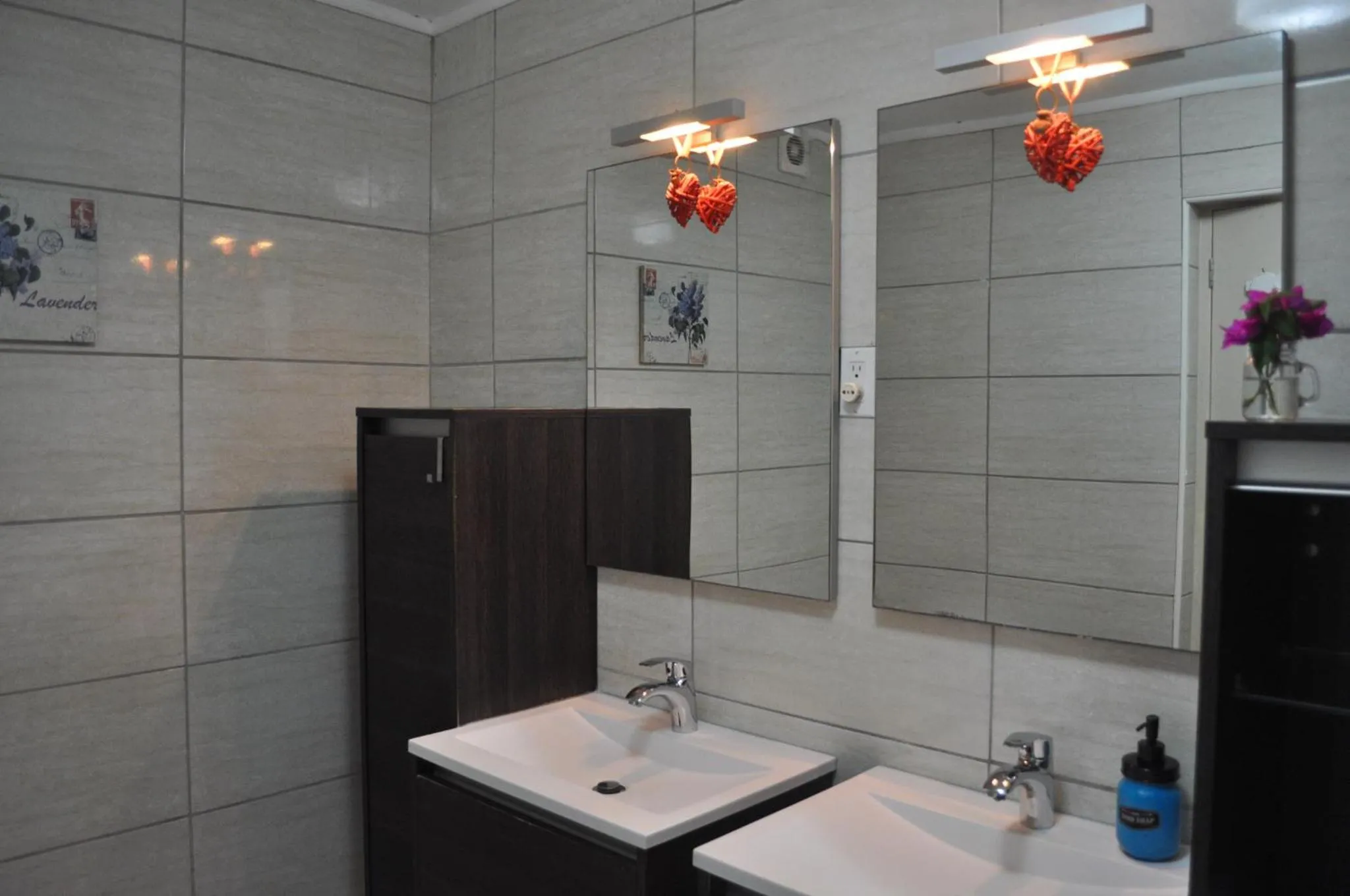 Bathroom in Hibiscus Beach House