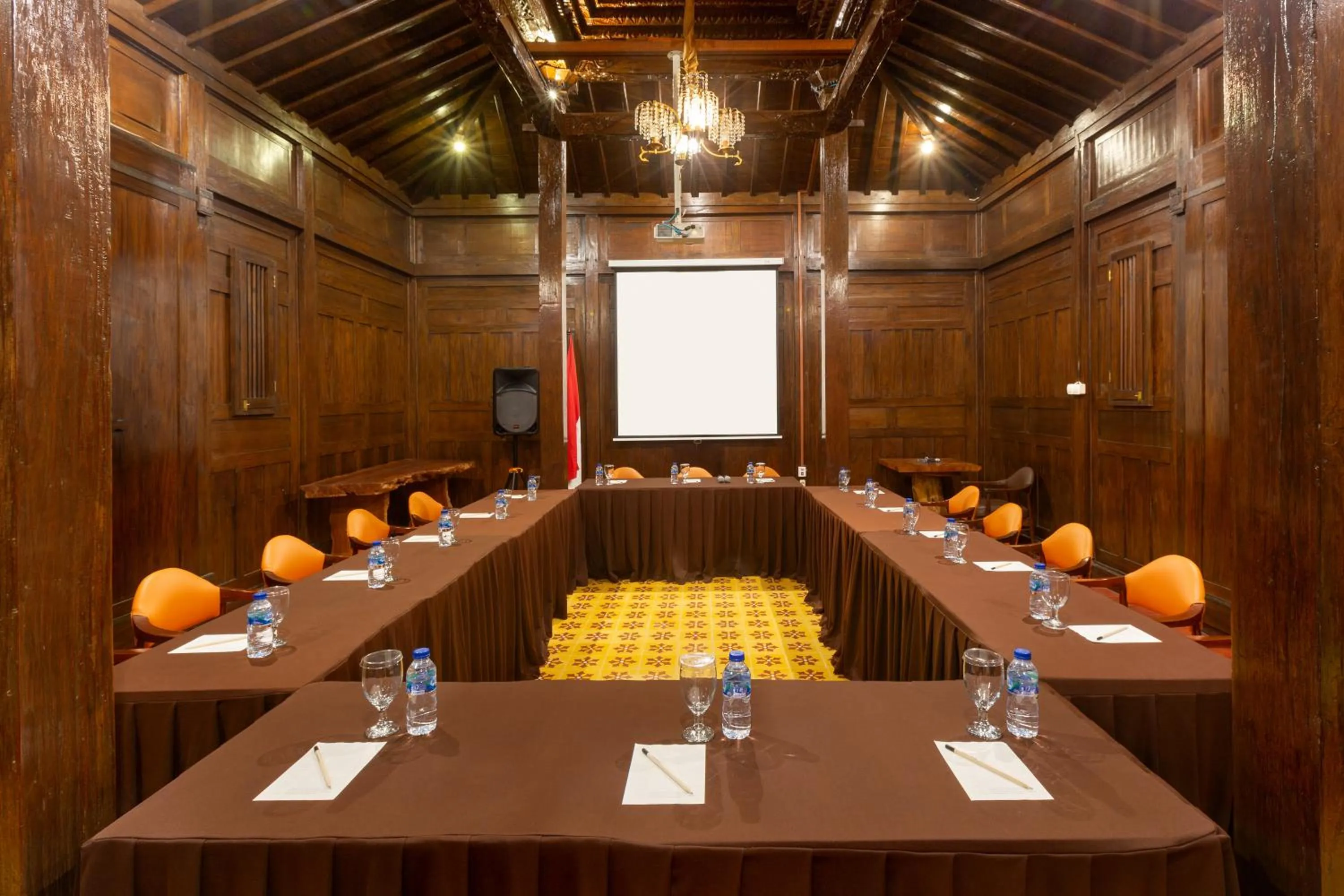 Meeting/conference room in Bale Devata Resort