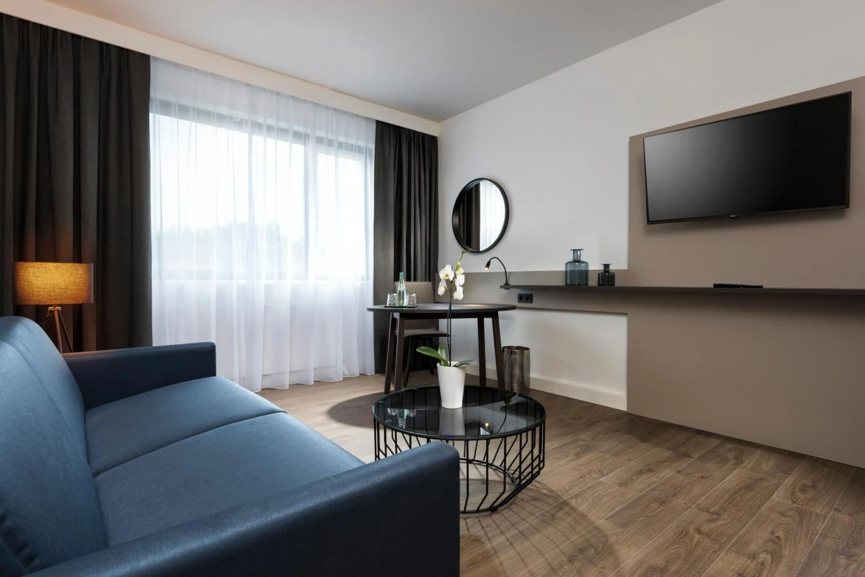 Living room in Holiday Inn Berlin City-West by IHG
