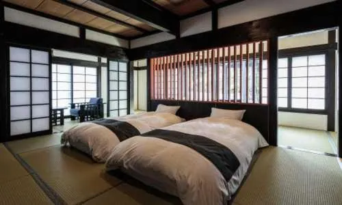 Bed in Ryugon
