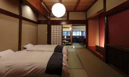 Bed in Ryugon