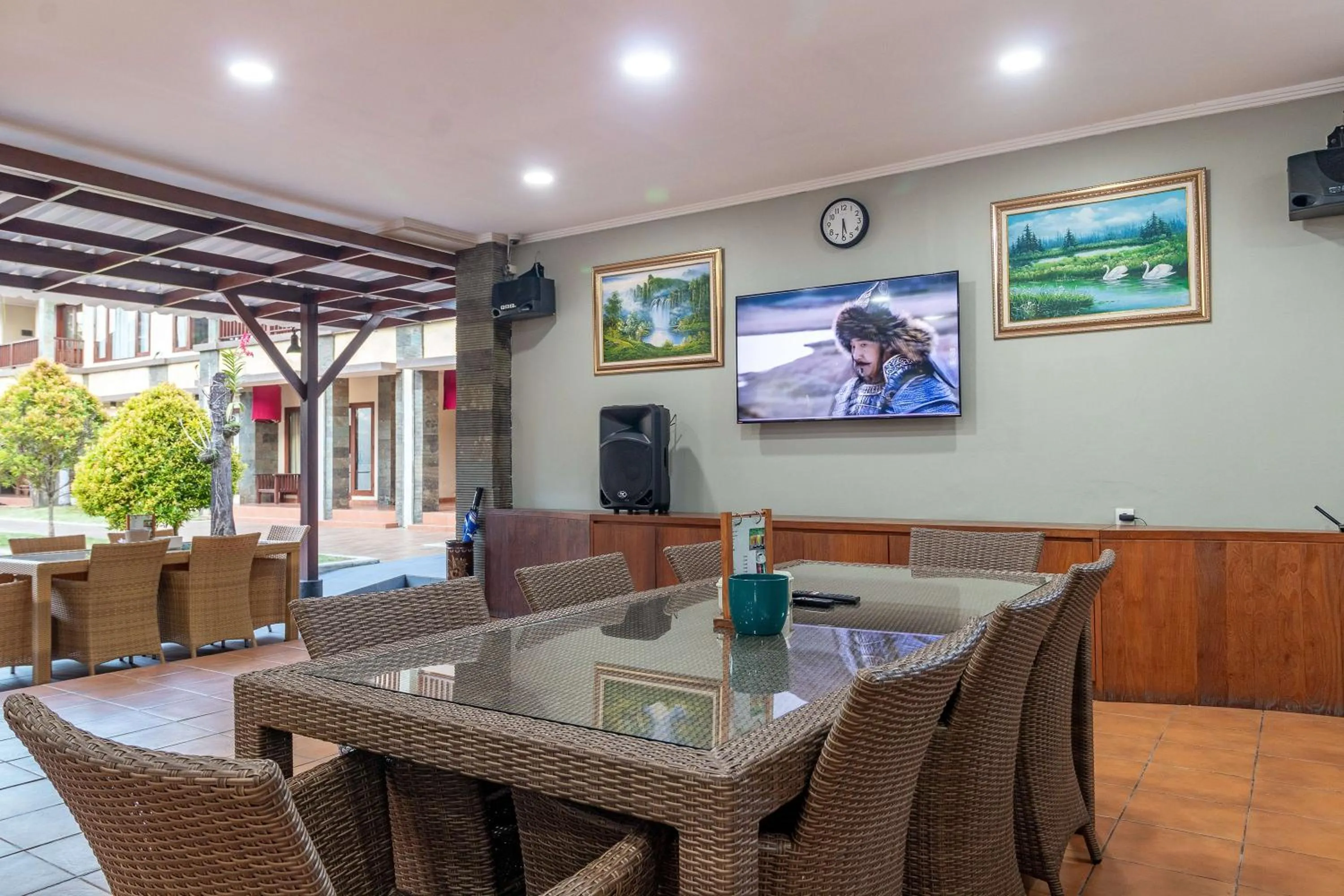 Seating area in Vidi Boutique Hotel