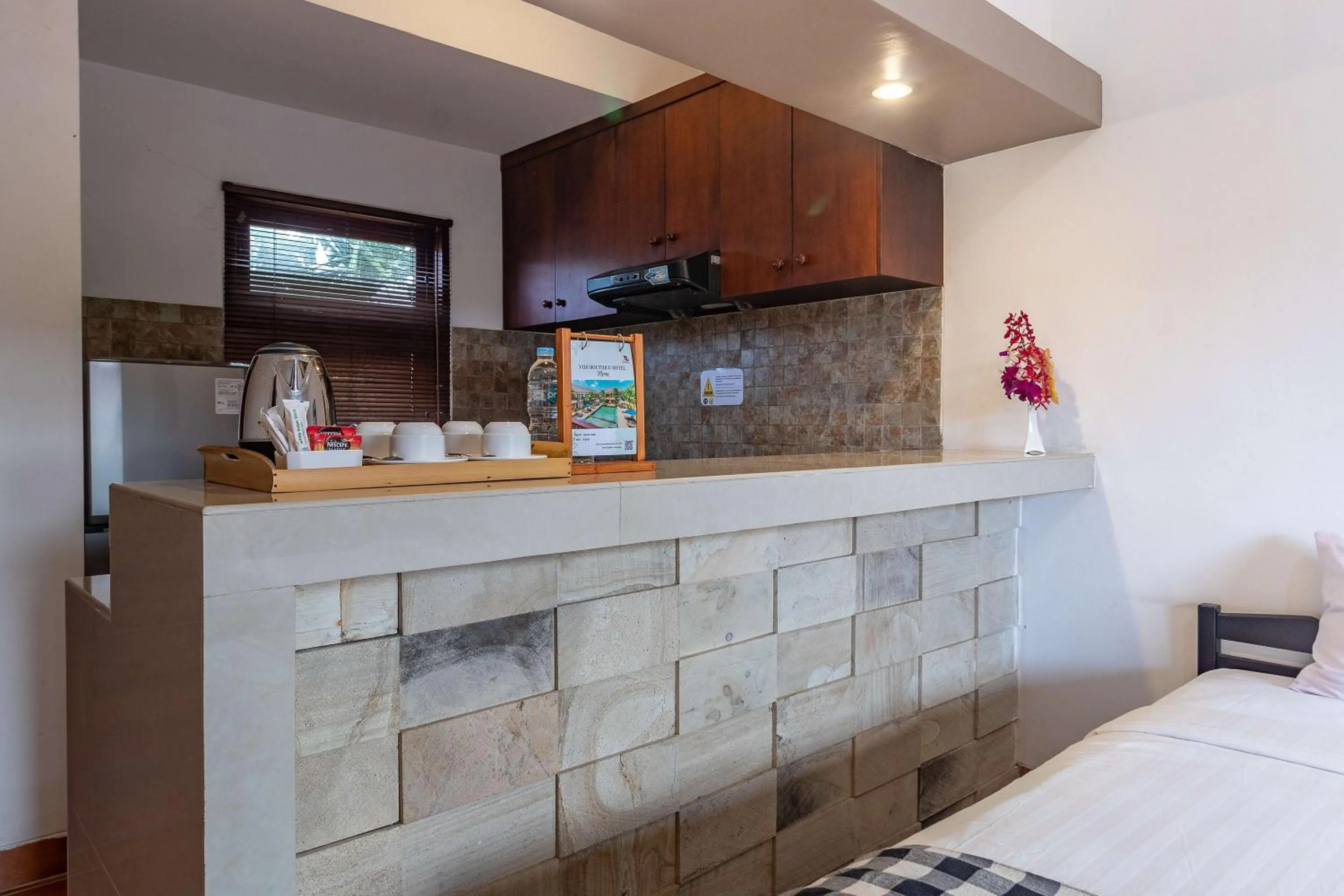 Kitchen or kitchenette in Vidi Boutique Hotel