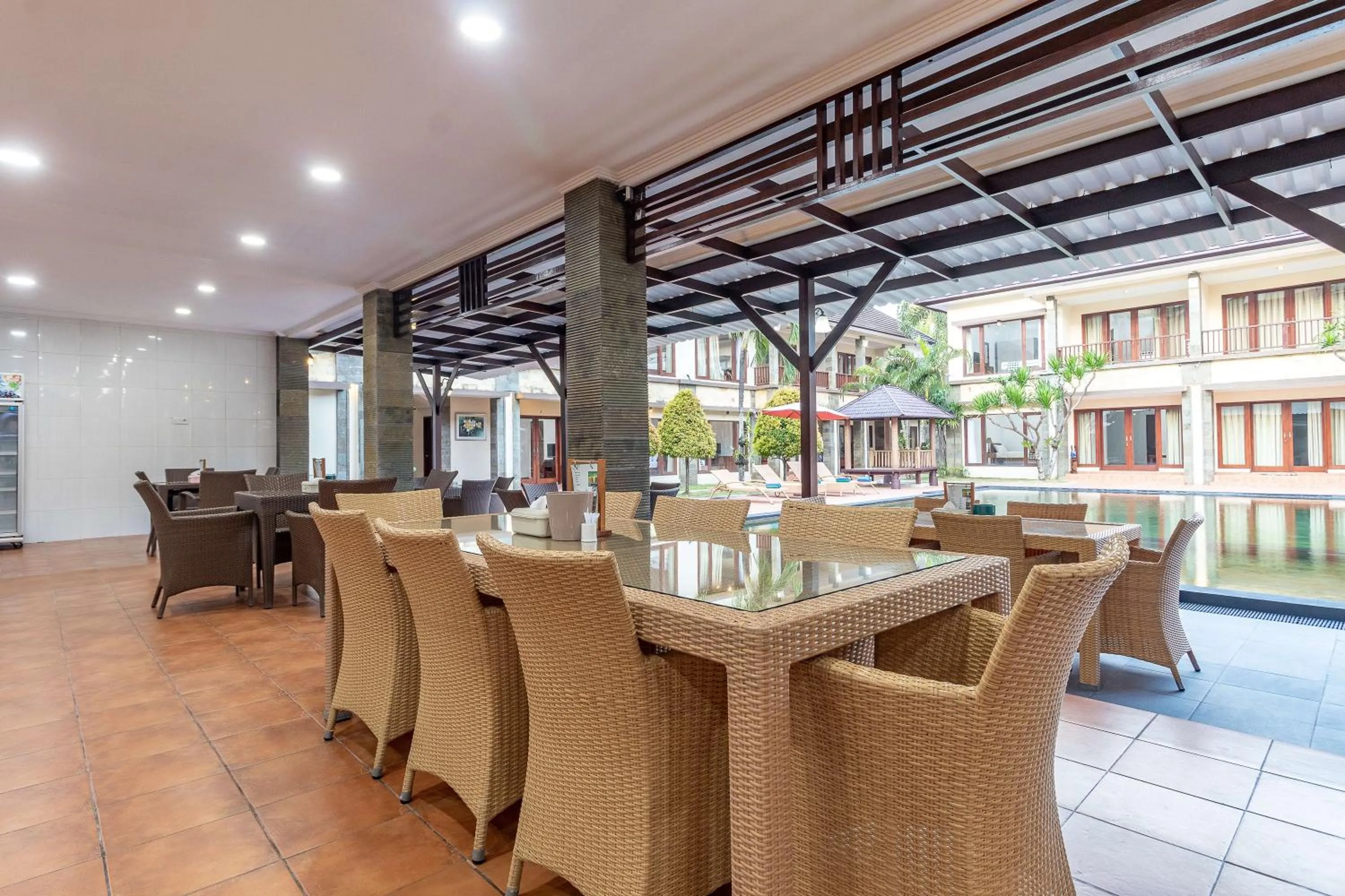Restaurant/places to eat in Vidi Boutique Hotel