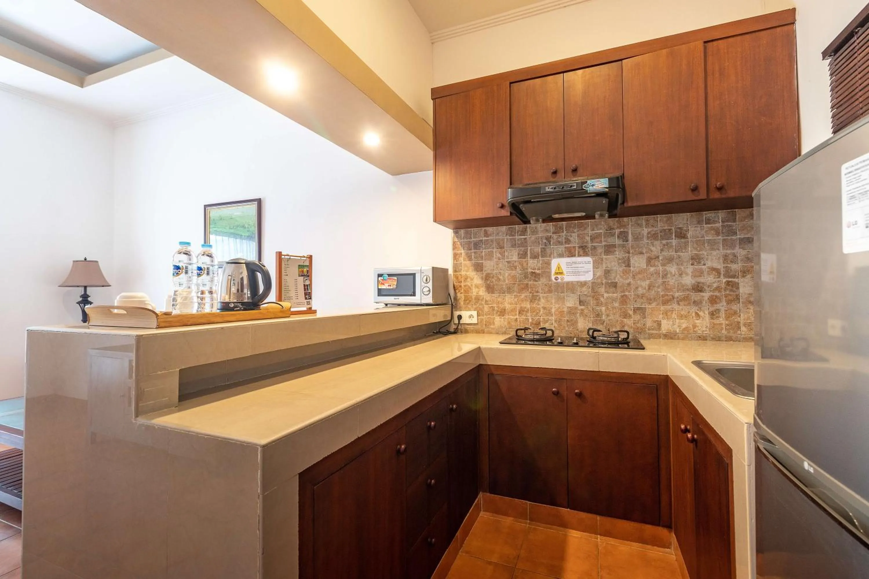 Kitchen or kitchenette in Vidi Boutique Hotel
