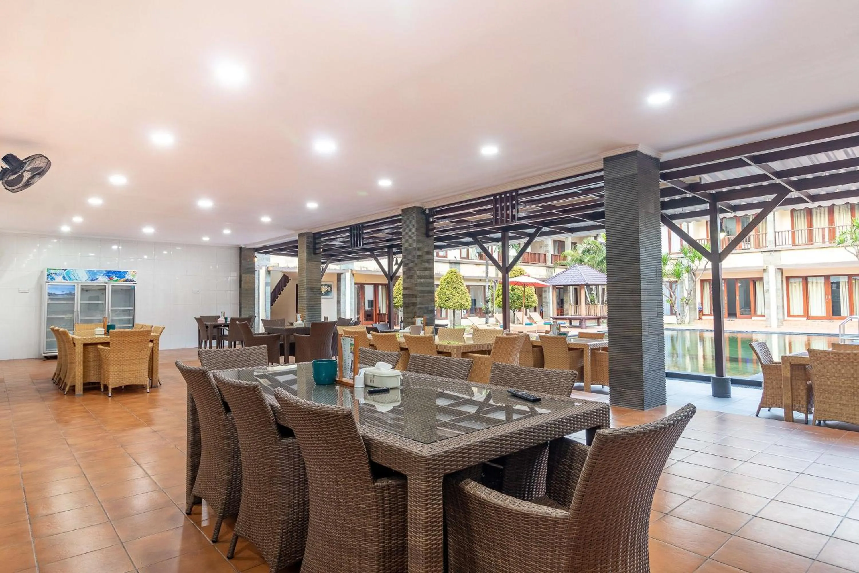 Restaurant/places to eat in Vidi Boutique Hotel