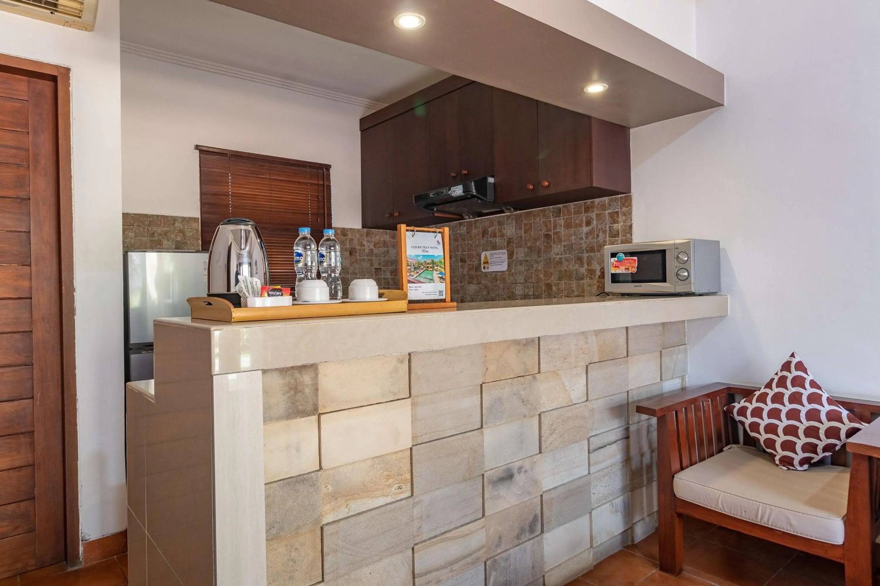 Kitchen or kitchenette in Vidi Boutique Hotel