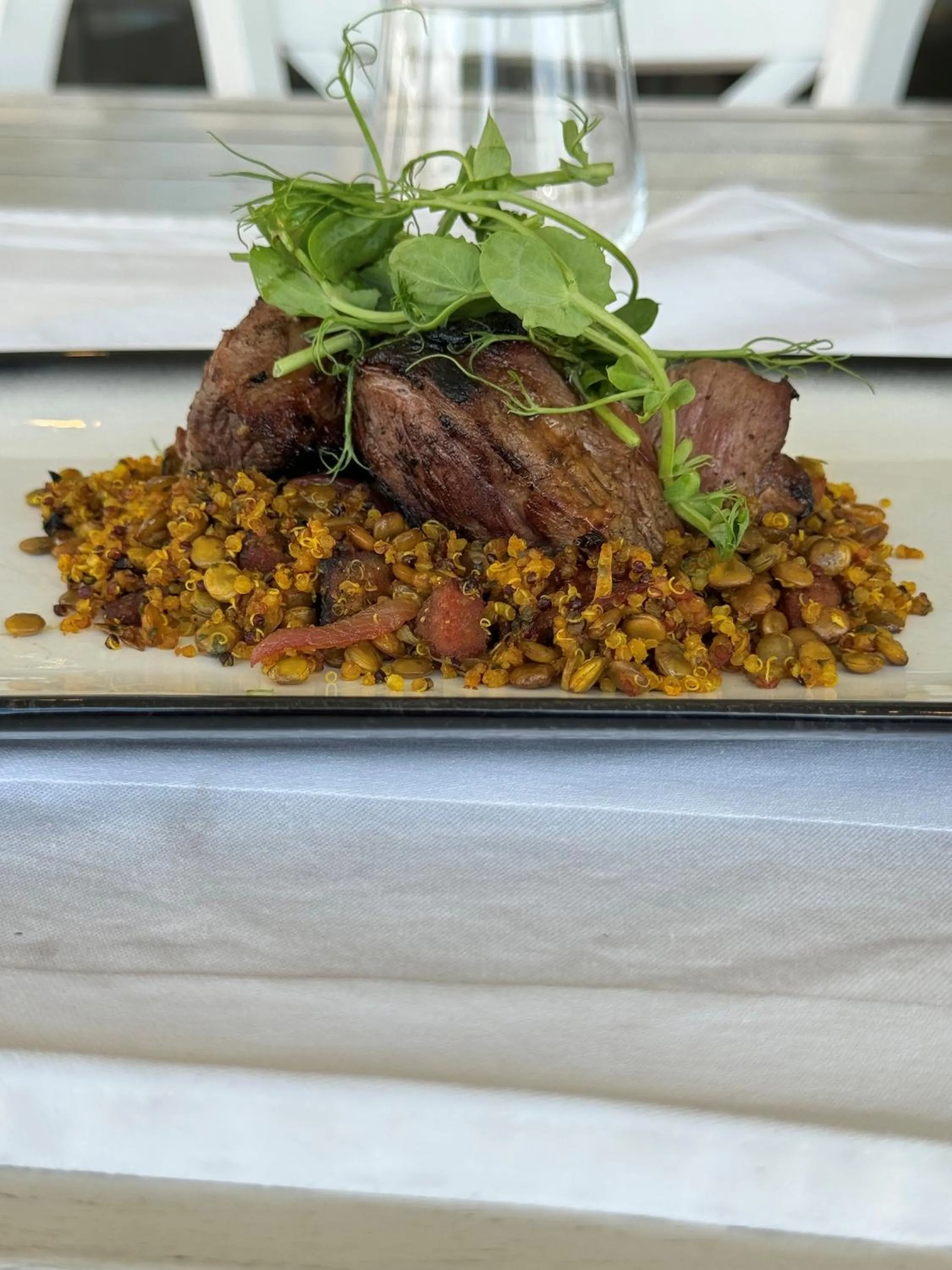 Restaurant/places to eat in International Hotel Wagga Wagga