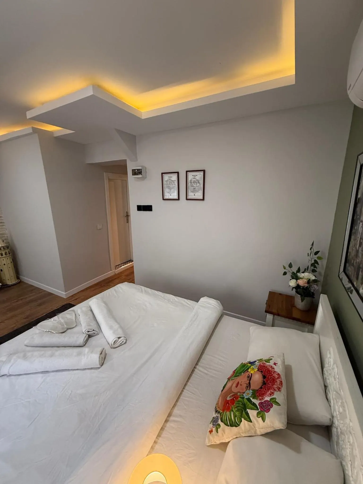 Bed in GV Suites Galata