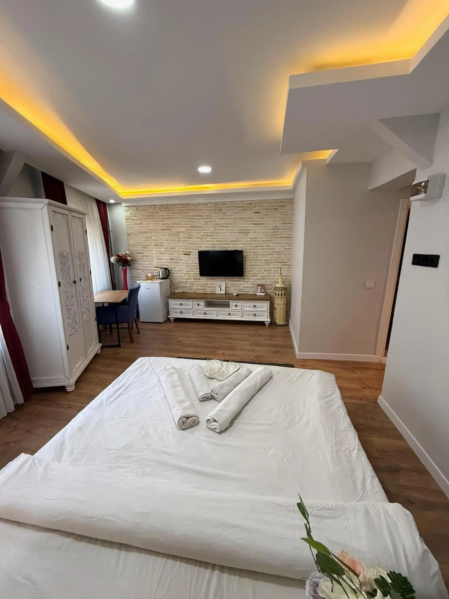 Bed in GV Suites Galata