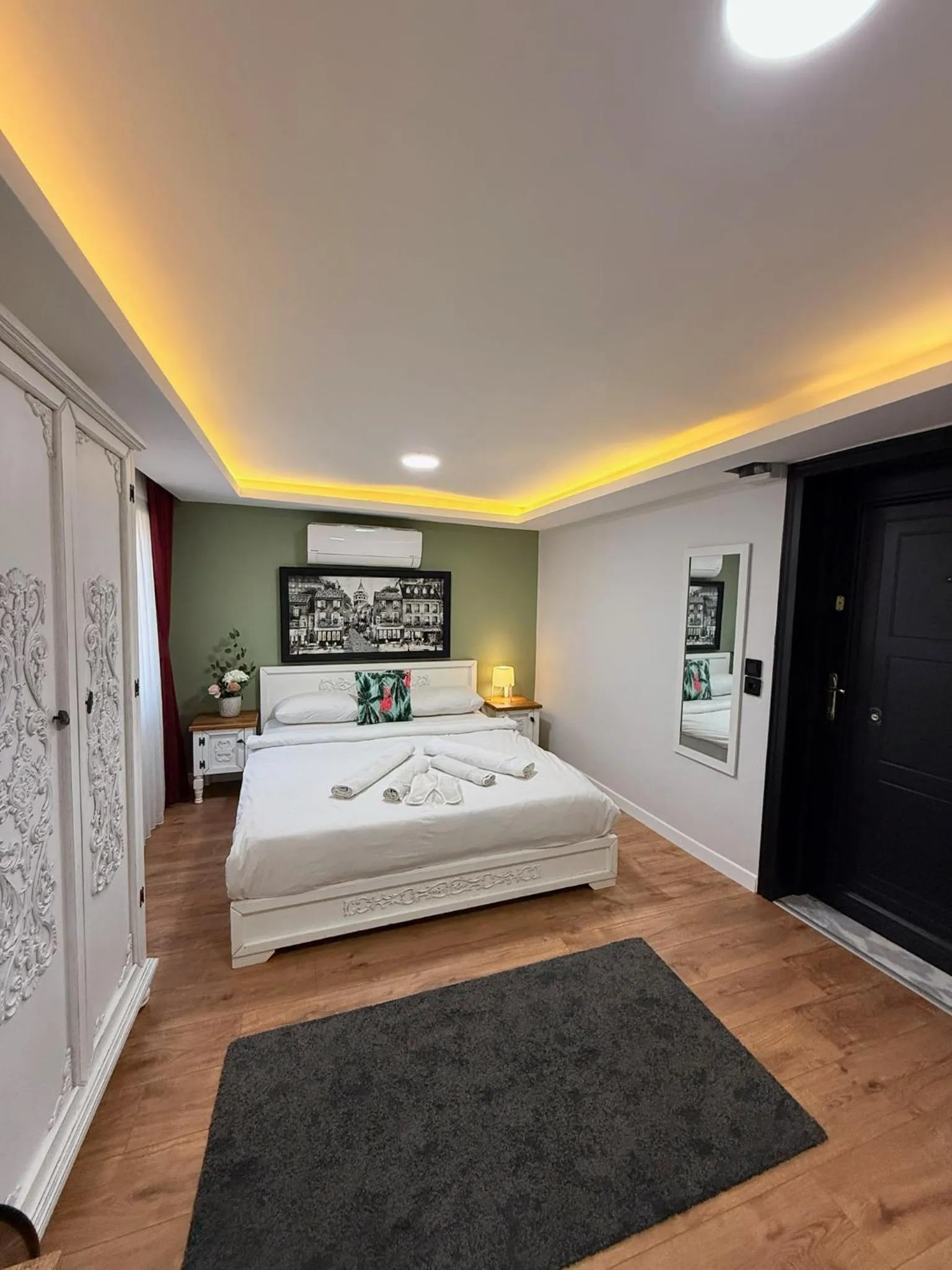 Bed in GV Suites Galata