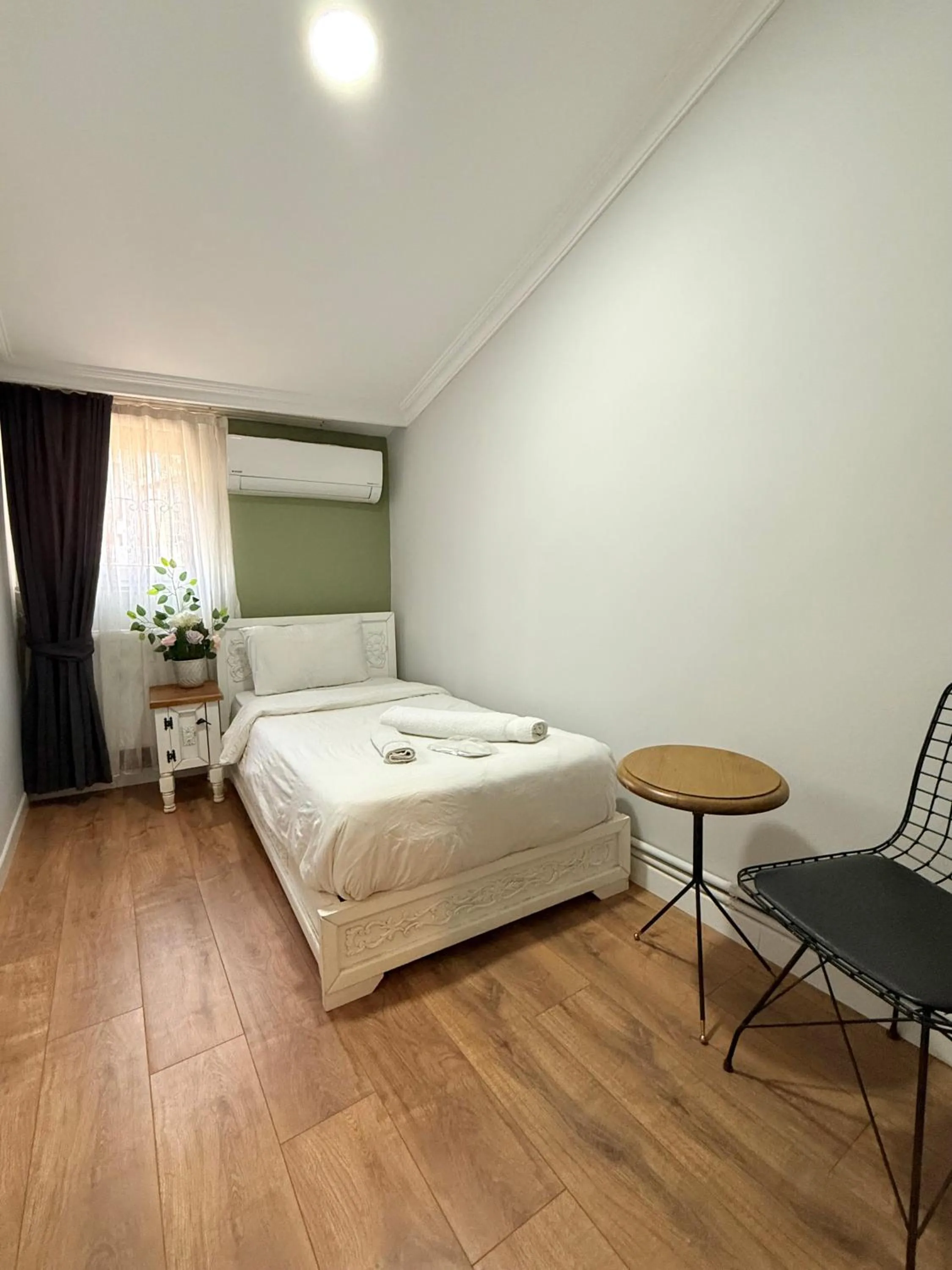 Bed in GV Suites Galata