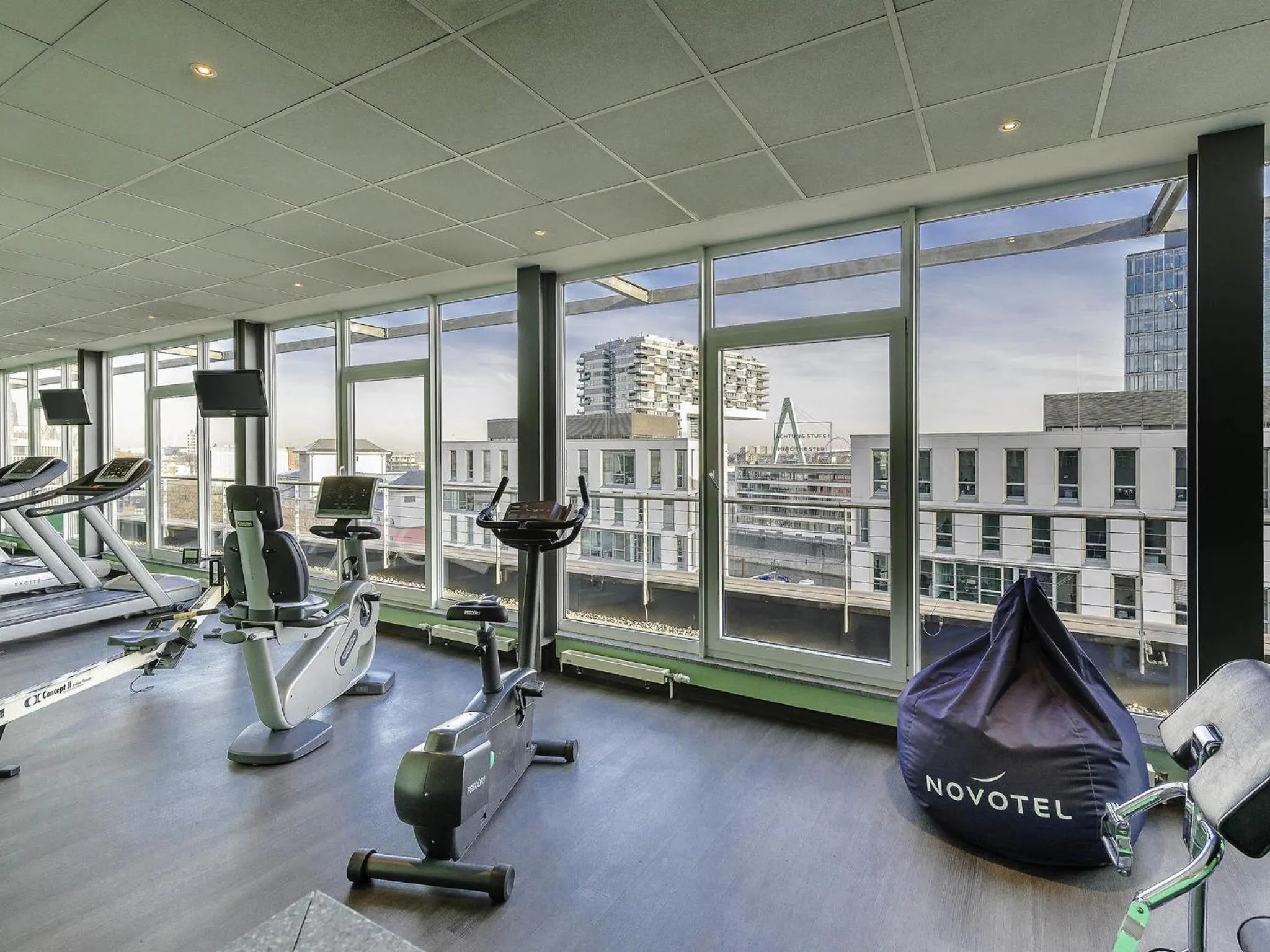 Fitness centre/facilities in Novotel Köln City