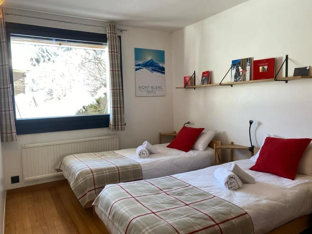 Bed in Chalet Mountain Vibes