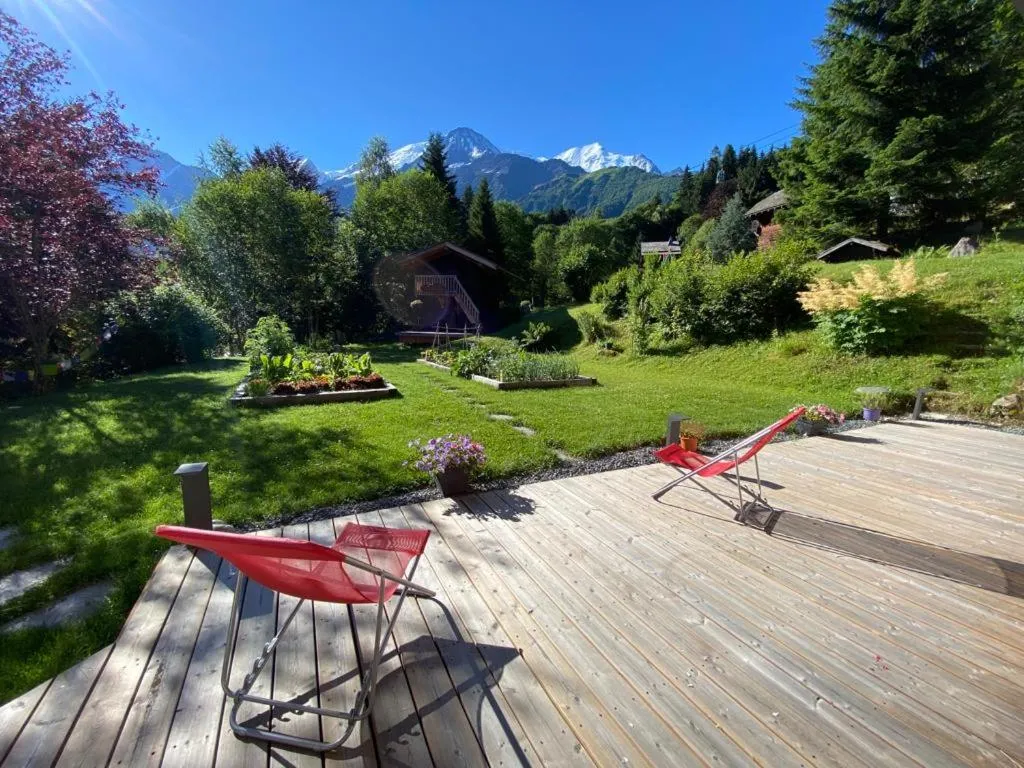 Garden in Chalet Mountain Vibes