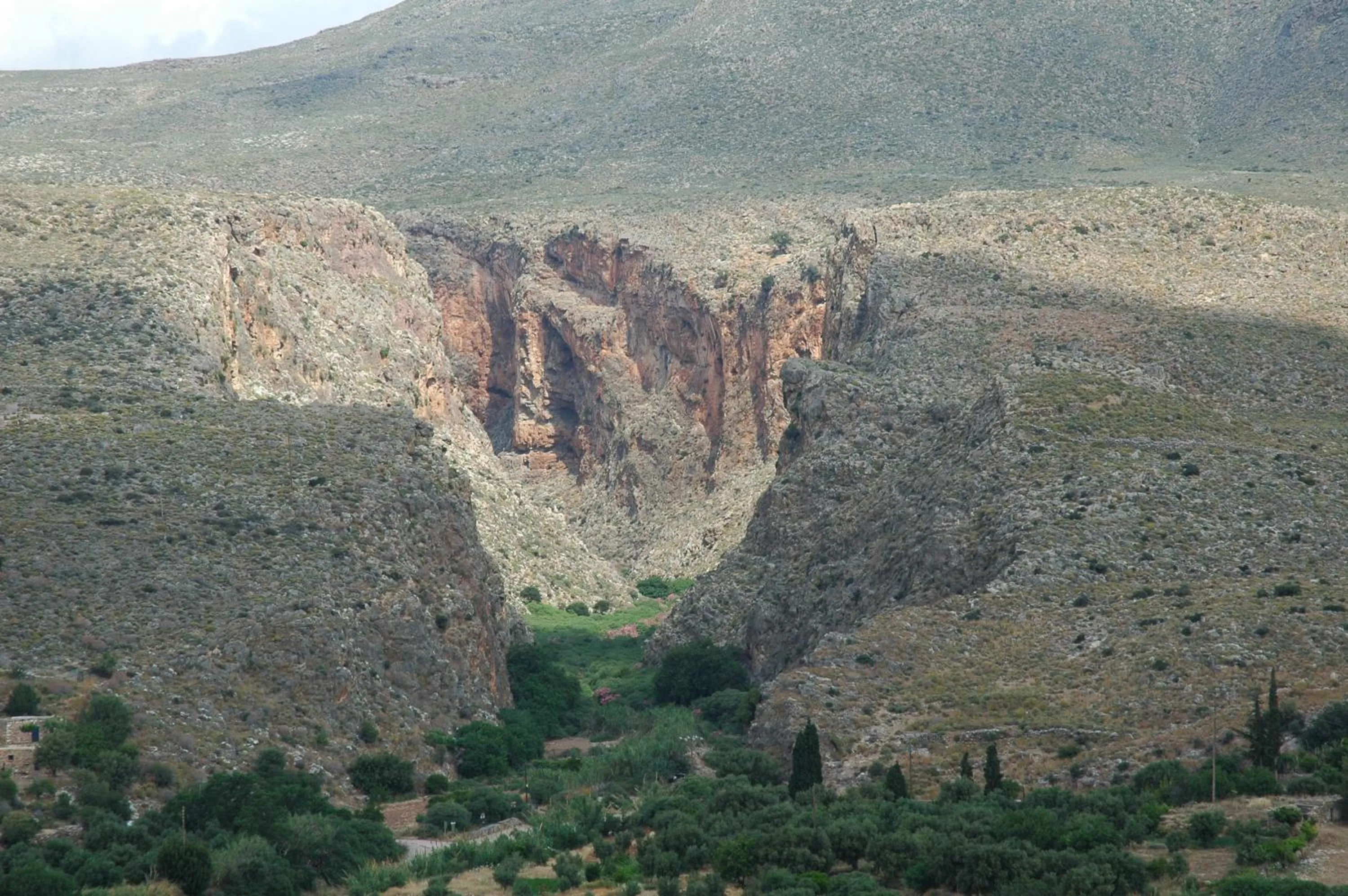 Mountain view in Kato Zakros Palace Apartments
