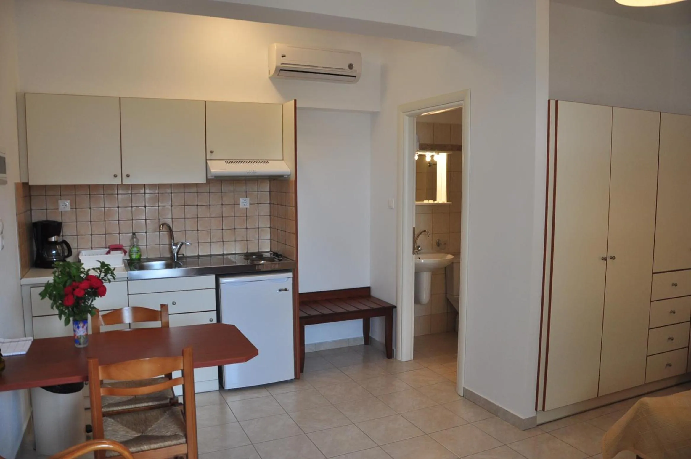 Bathroom in Kato Zakros Palace Apartments