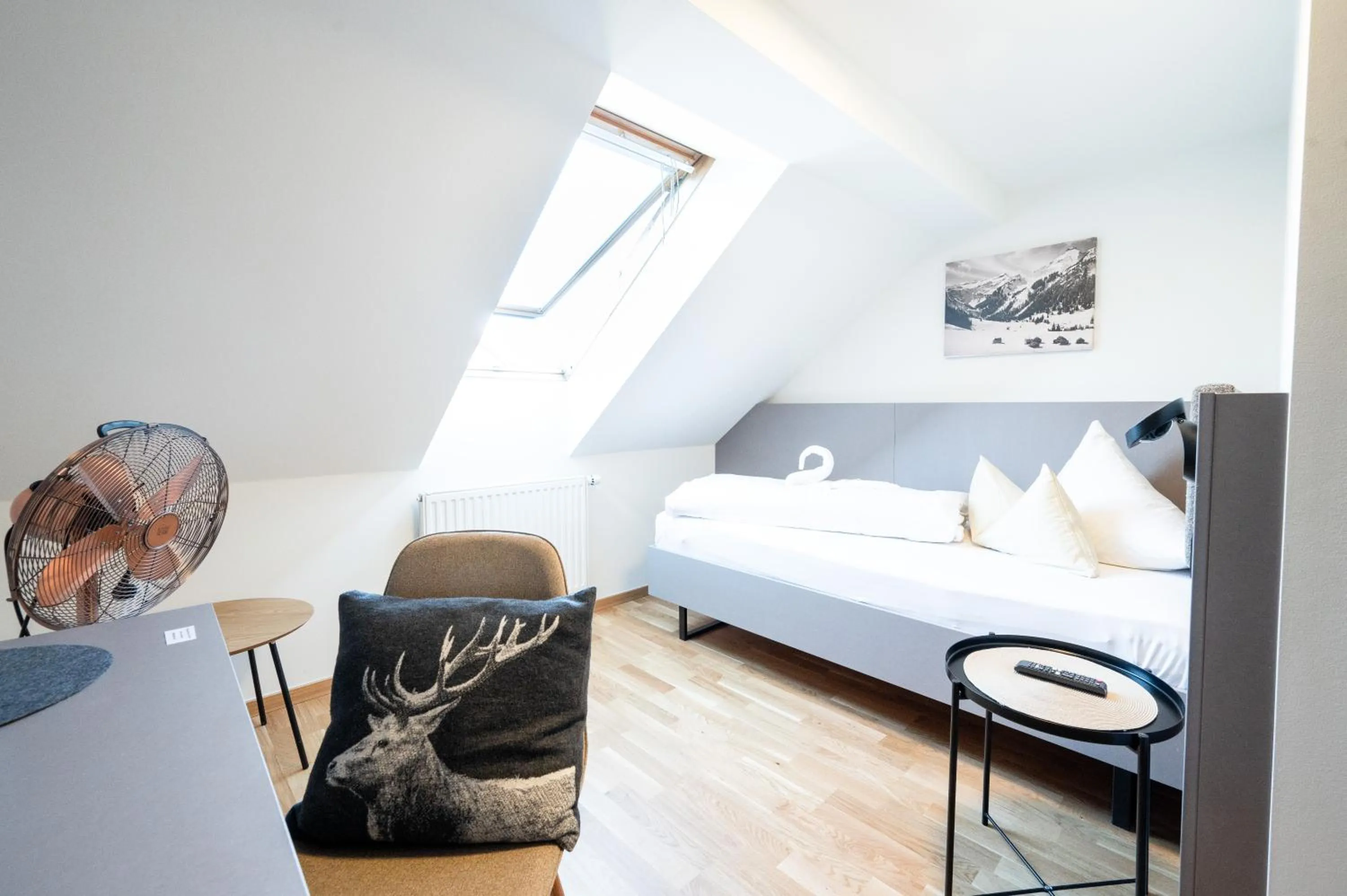 Photo of the whole room, Bed in Gasthaus Rössle