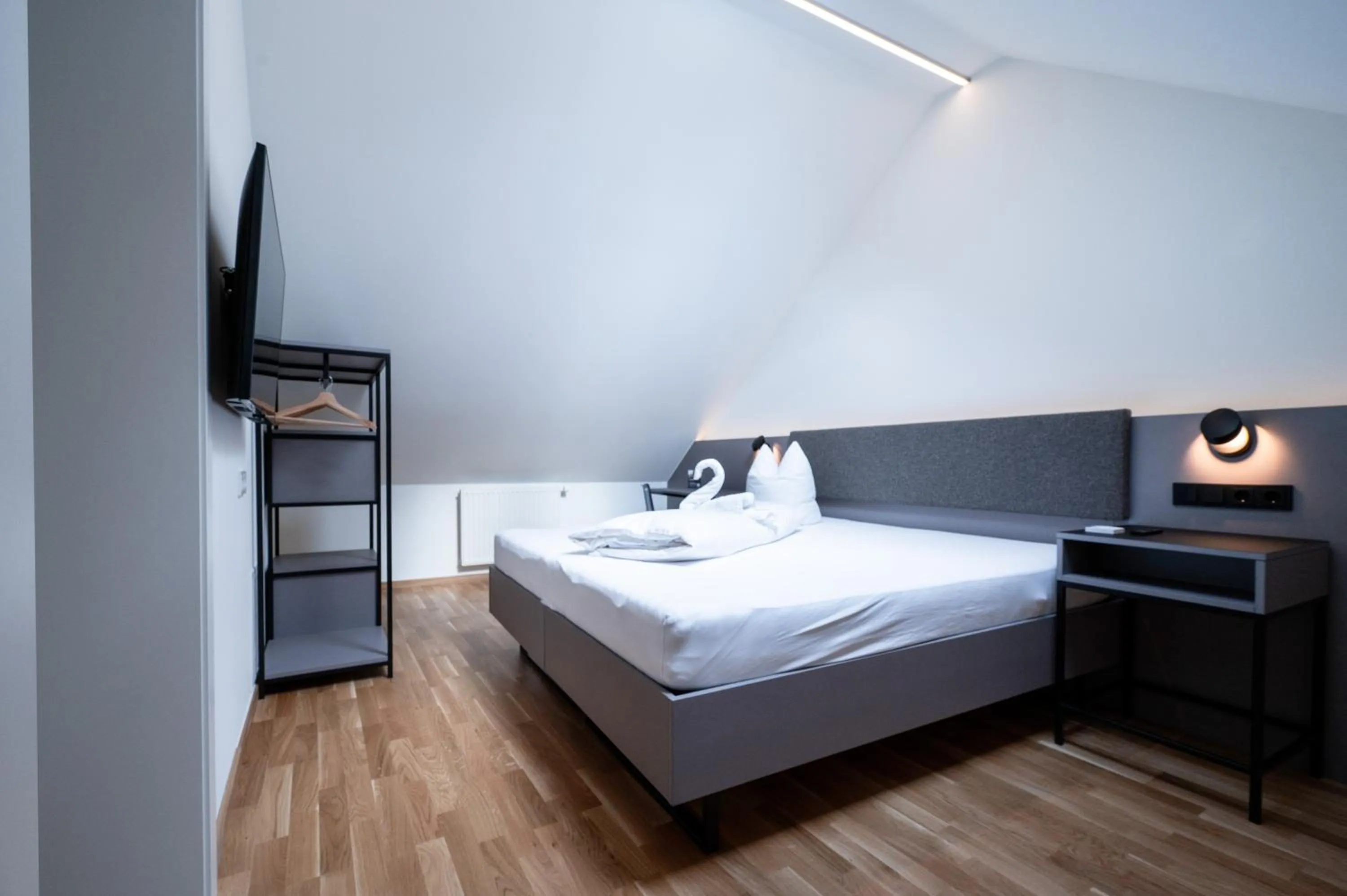 Photo of the whole room, Bed in Gasthaus Rössle