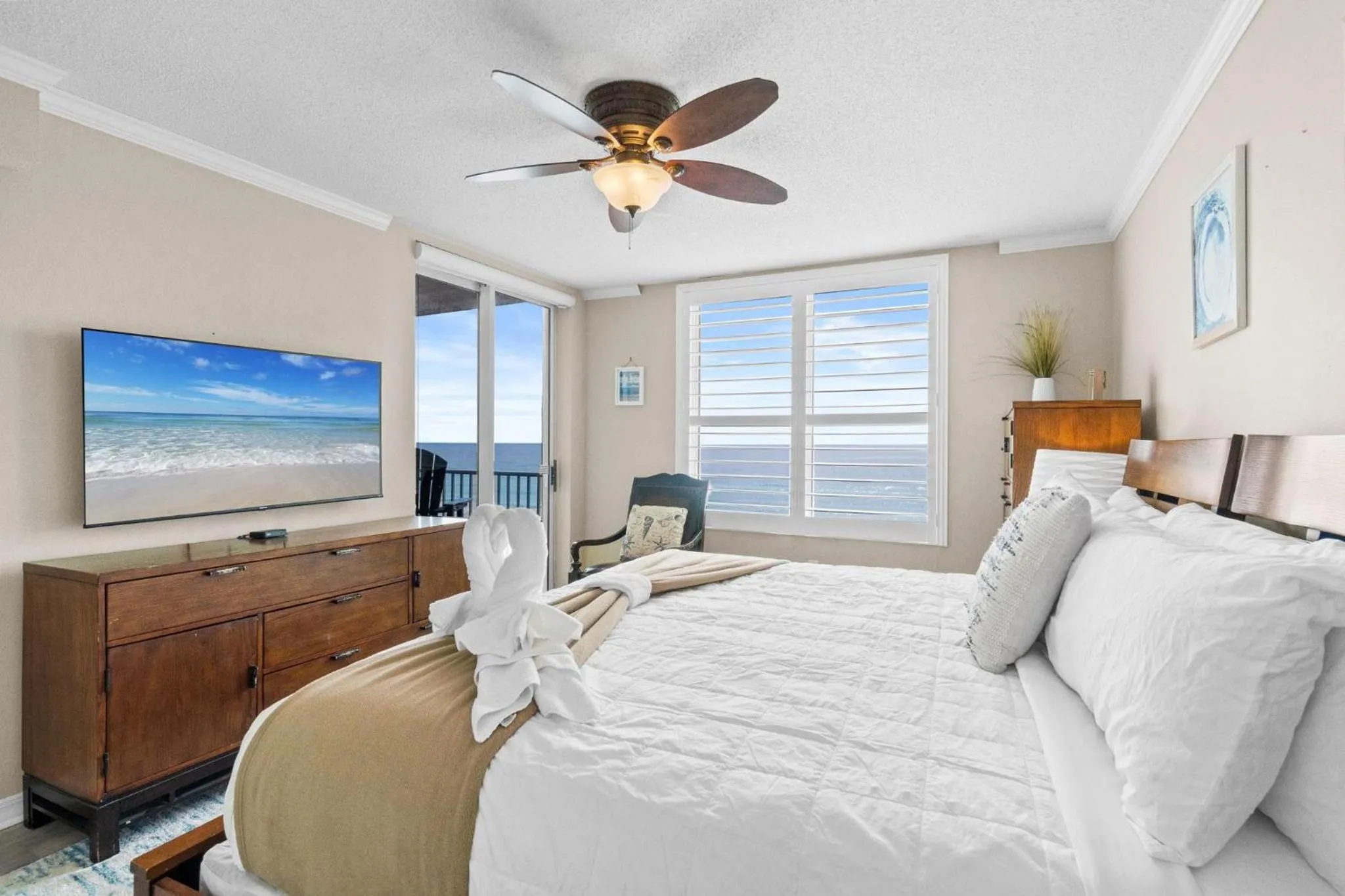 Bed in Island Princess 610